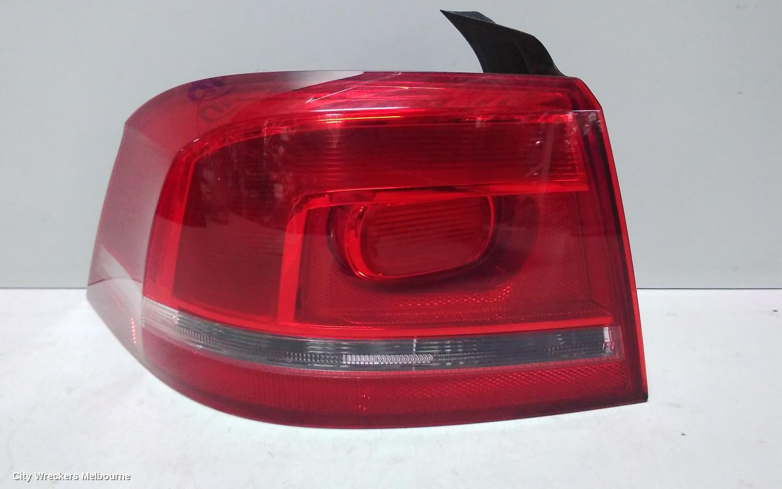 VOLKSWAGEN PASSAT LEFT TAILLIGHT, 3C/MK6 B7, SEDAN, NON LED TYPE, 09/2010 - 05/2015