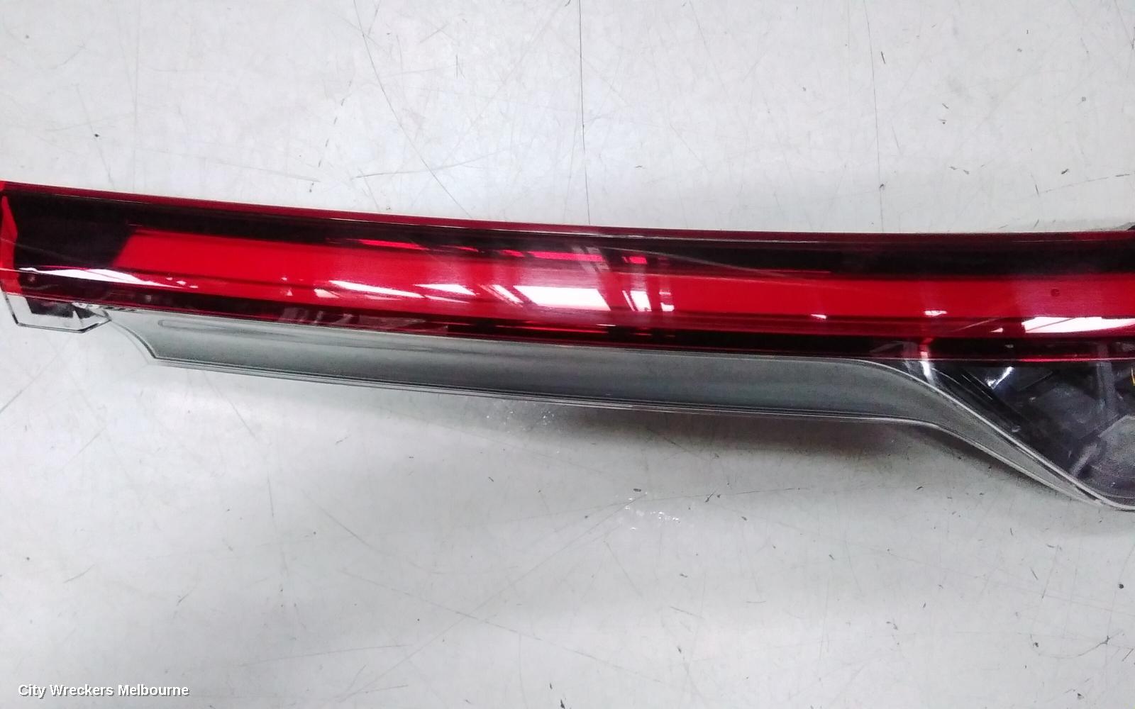 HONDA HRV REAR GARNISH, TAILGATE LAMP (RH SIDE), W/ LED TYPE, RV, 12/2021 - 02/2024
