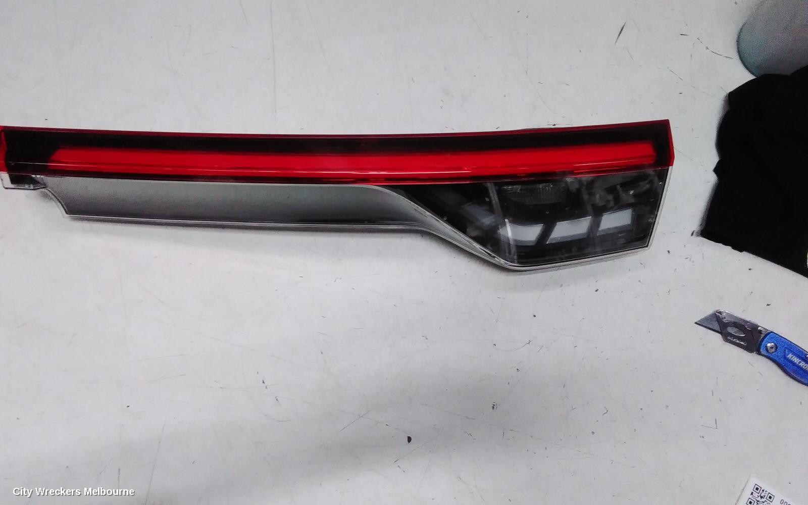 HONDA HRV REAR GARNISH, TAILGATE LAMP (RH SIDE), W/ LED TYPE, RV, 12/2021 - 02/2024