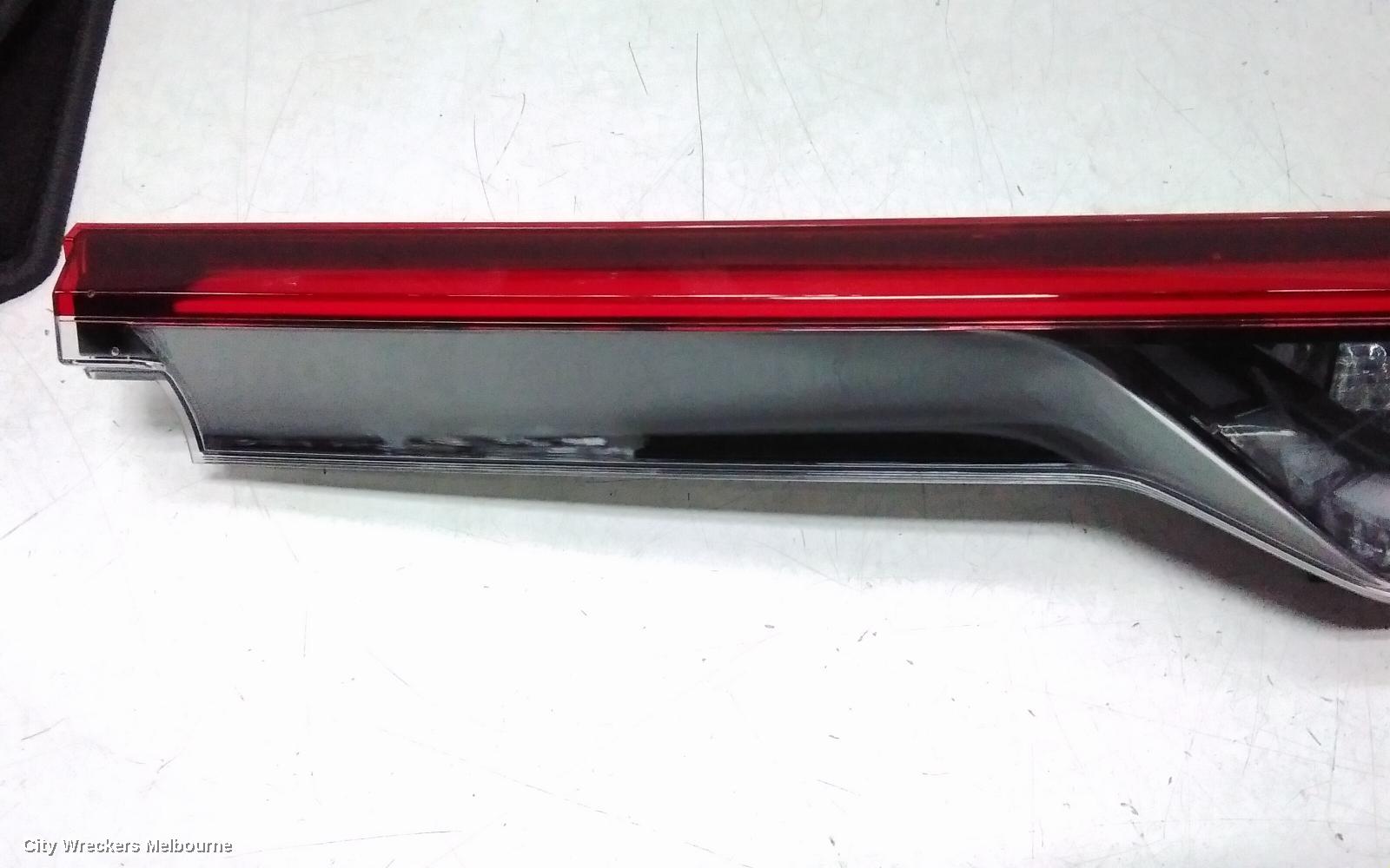 HONDA HRV REAR GARNISH, TAILGATE LAMP (RH SIDE), W/ LED TYPE, RV, 12/2021 - 02/2024