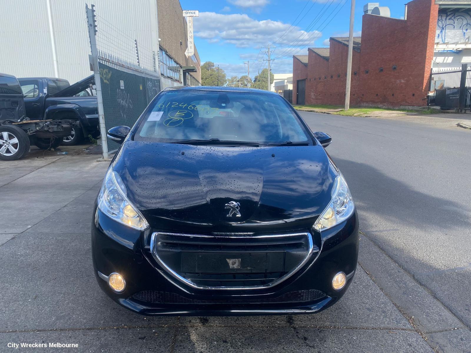 PEUGEOT 208 HIGH LEVEL STOPLIGHT, A9, 10/2012 - 12/2018