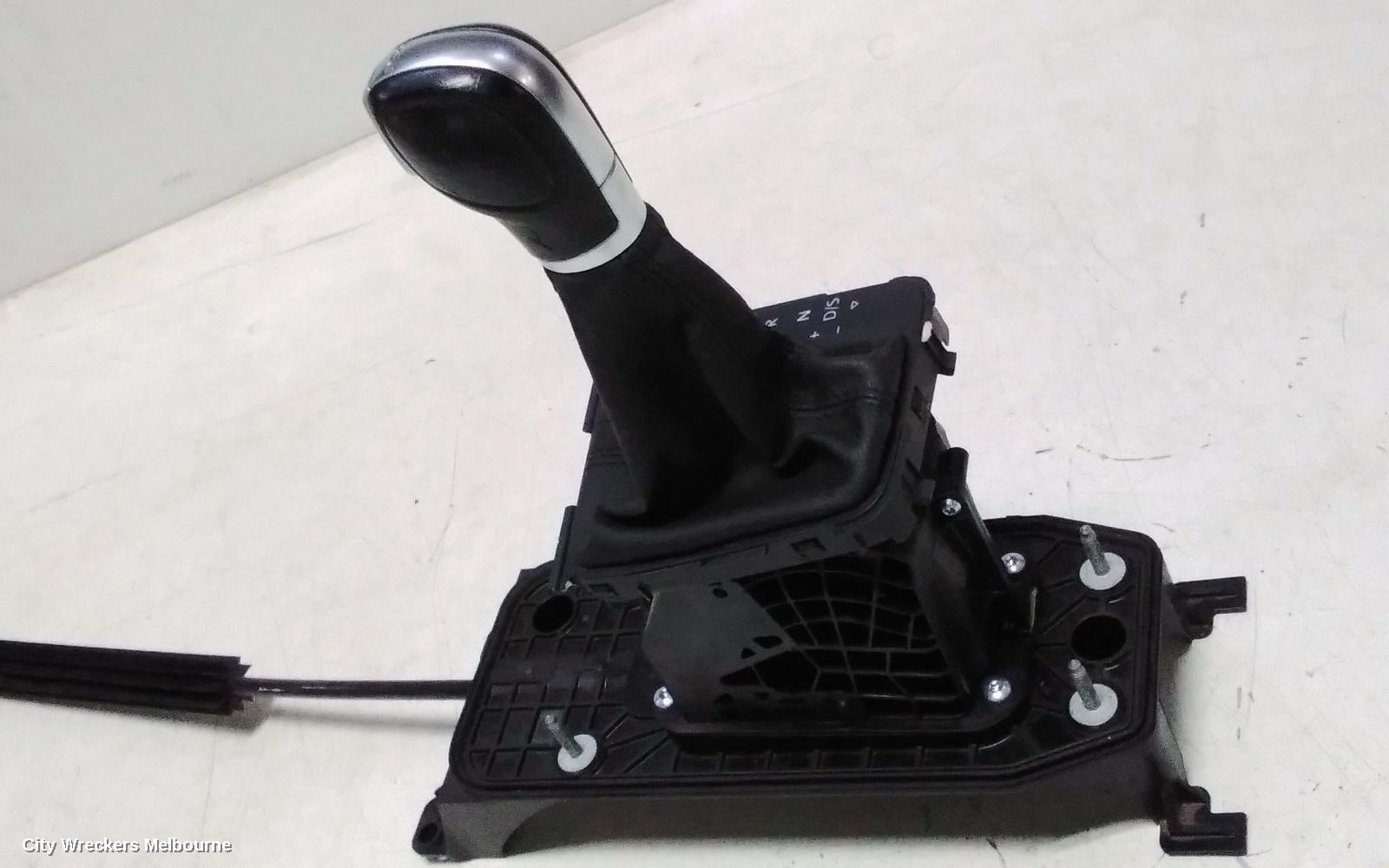 VOLKSWAGEN GOLF GEAR STICK/SHIFTER, AUTO SHIFTER, 7 SPEED, GEN 7, 11/2012 - 07/2017