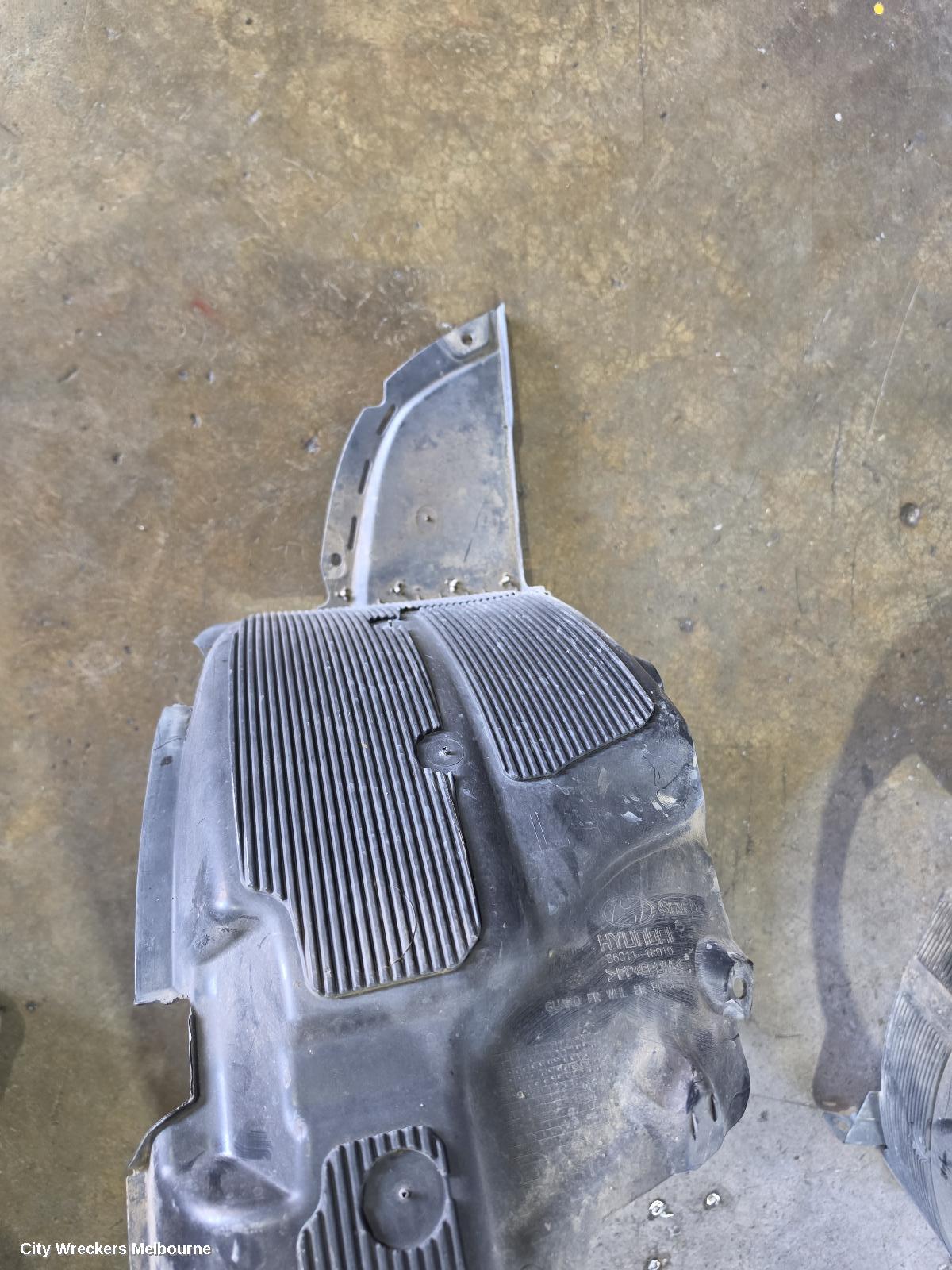 HYUNDAI ACCENT RIGHT GUARD LINER, RB, FRONT, 10/2013 - 12/2019