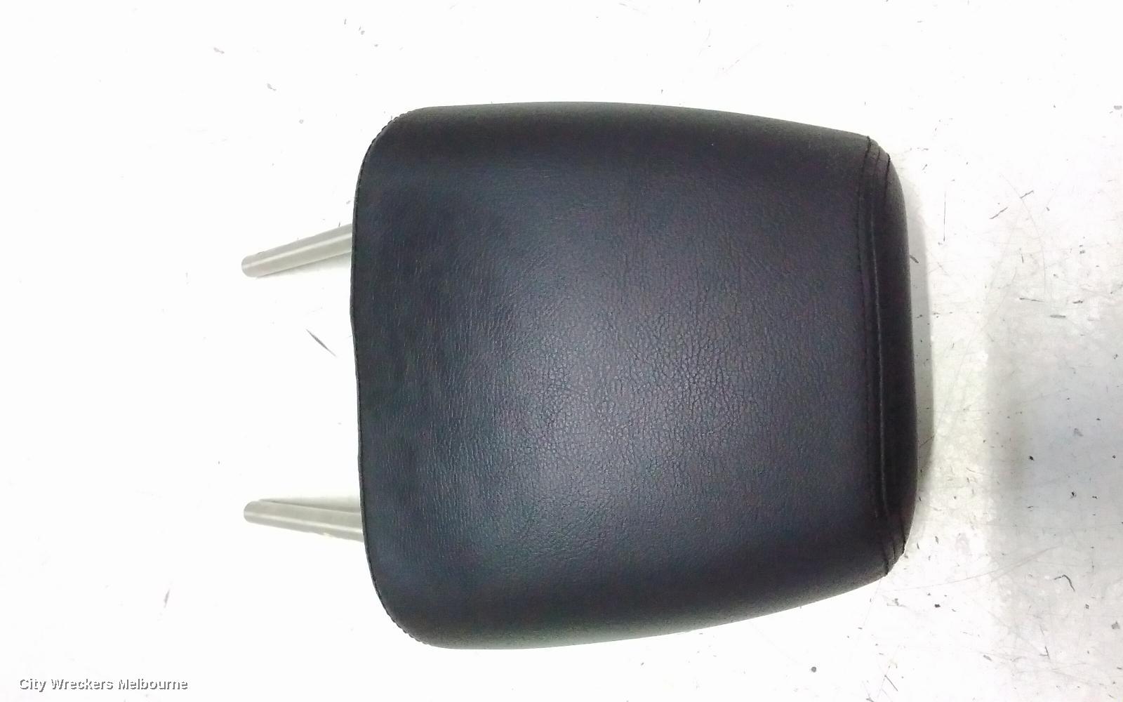 VOLKSWAGEN GOLF HEADREST, RH FRONT, GEN 6, 10/2008 - 12/2015
