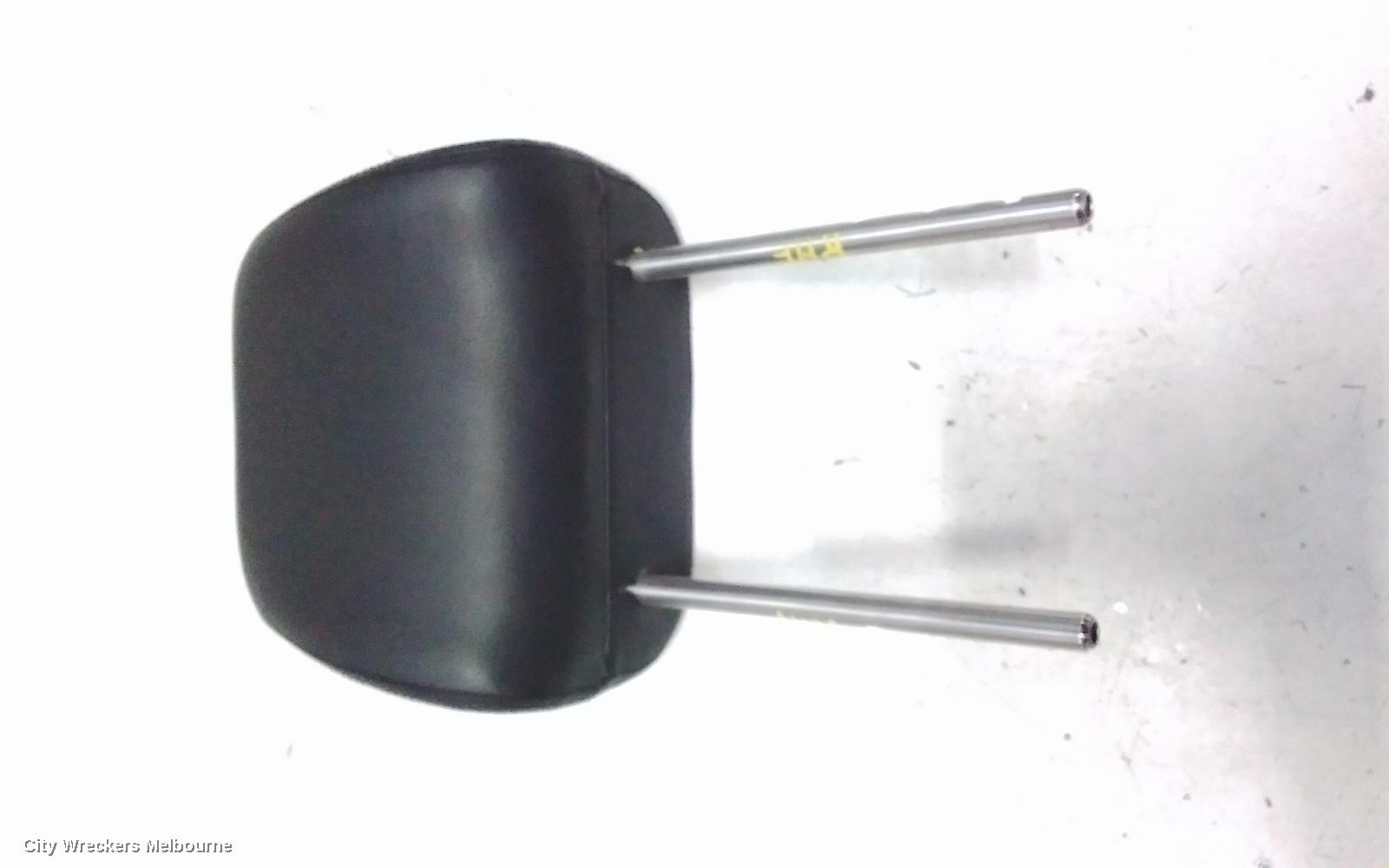 VOLKSWAGEN GOLF HEADREST, RH FRONT, GEN 6, 10/2008 - 12/2015