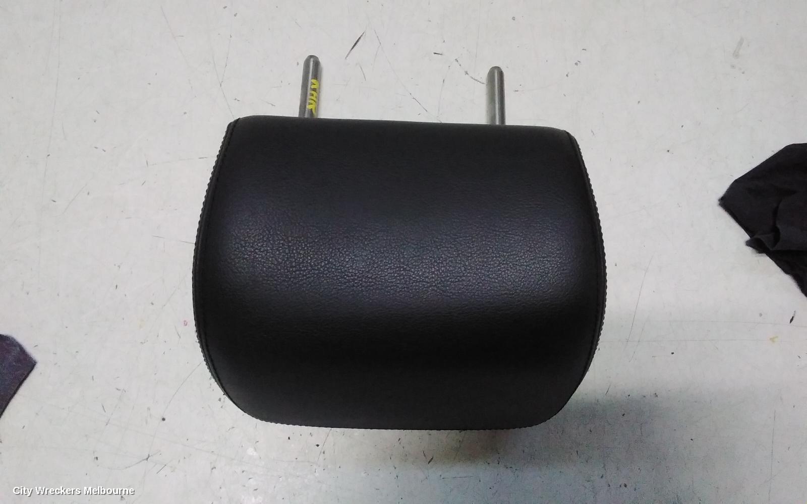 VOLKSWAGEN GOLF HEADREST, RH REAR, GEN 6, 10/2008 - 12/2015