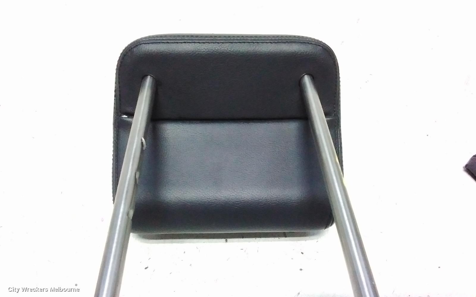 VOLKSWAGEN GOLF HEADREST, RH REAR, GEN 6, 10/2008 - 12/2015