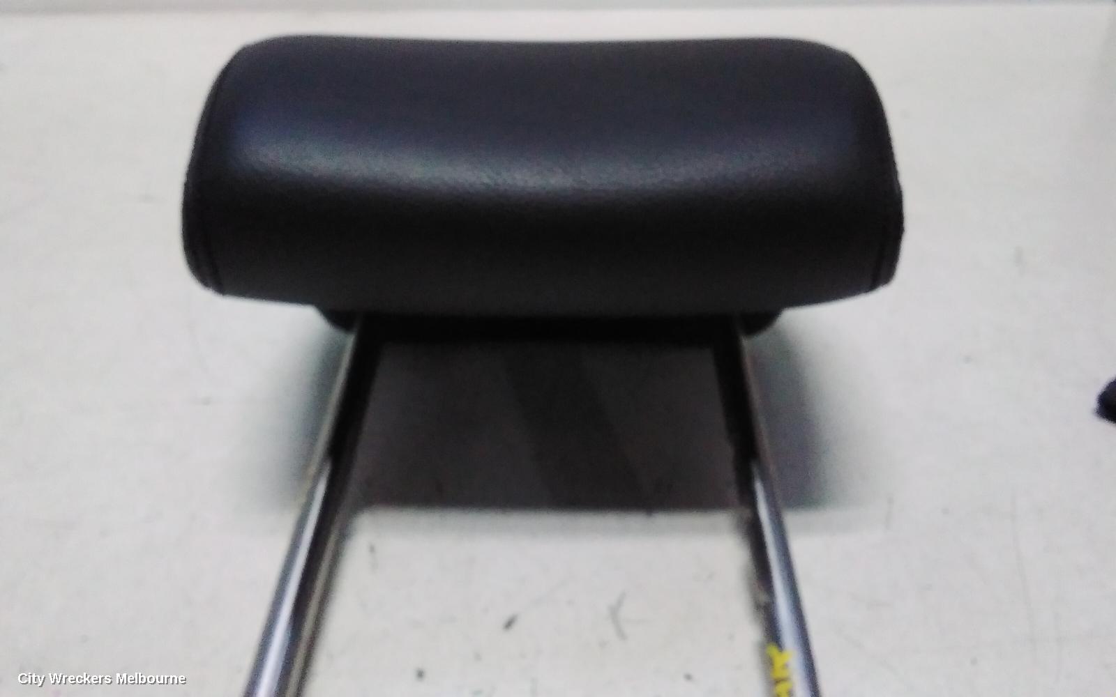 VOLKSWAGEN GOLF HEADREST, RH REAR, GEN 6, 10/2008 - 12/2015