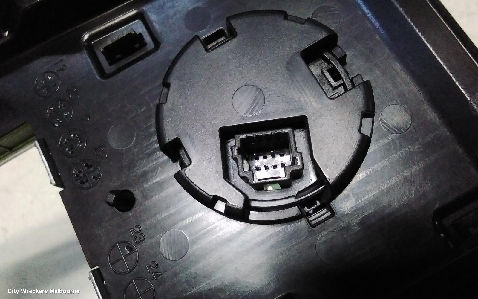 MITSUBISHI OUTLANDER, ZM, DRIVE MODE SWITCH, 4WD, 08/2021 ONWARDS, WITH  SUROUND: 148431