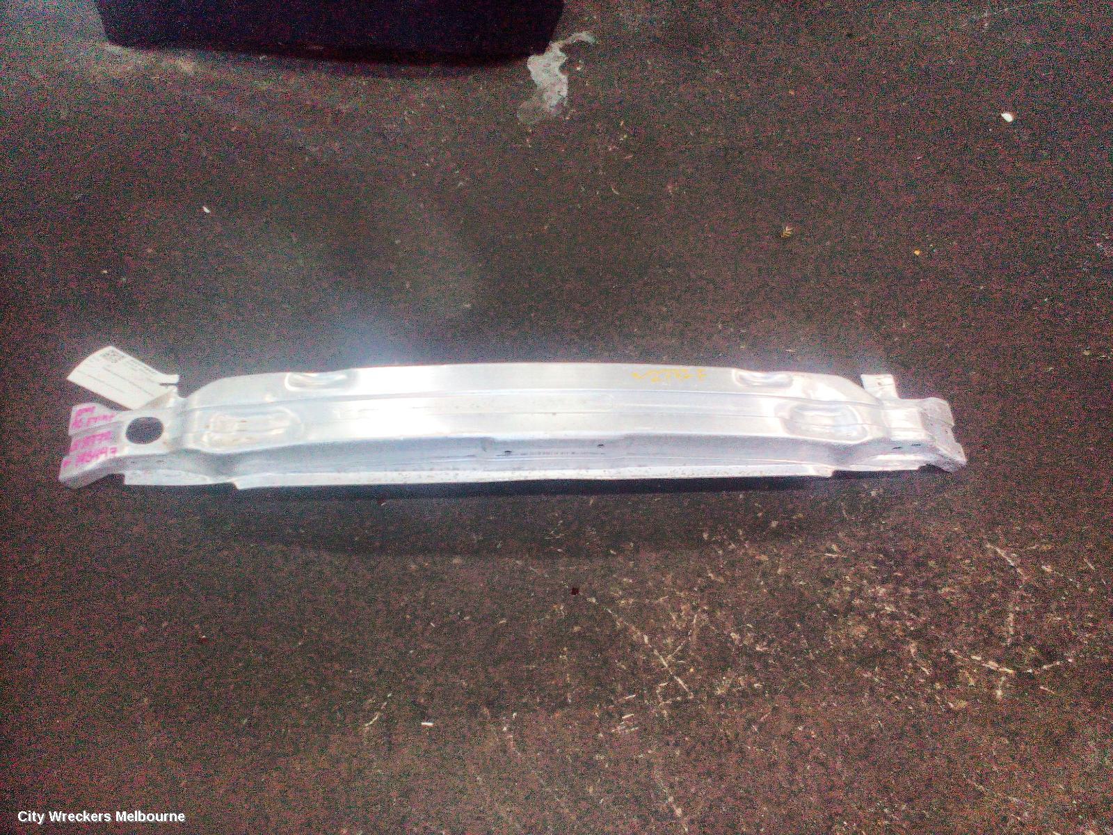 AUDI A6 F/BAR REINFORC/BRACK, REINFORCEMENT, C6/4F, A6, 10/2008 - 06/2011