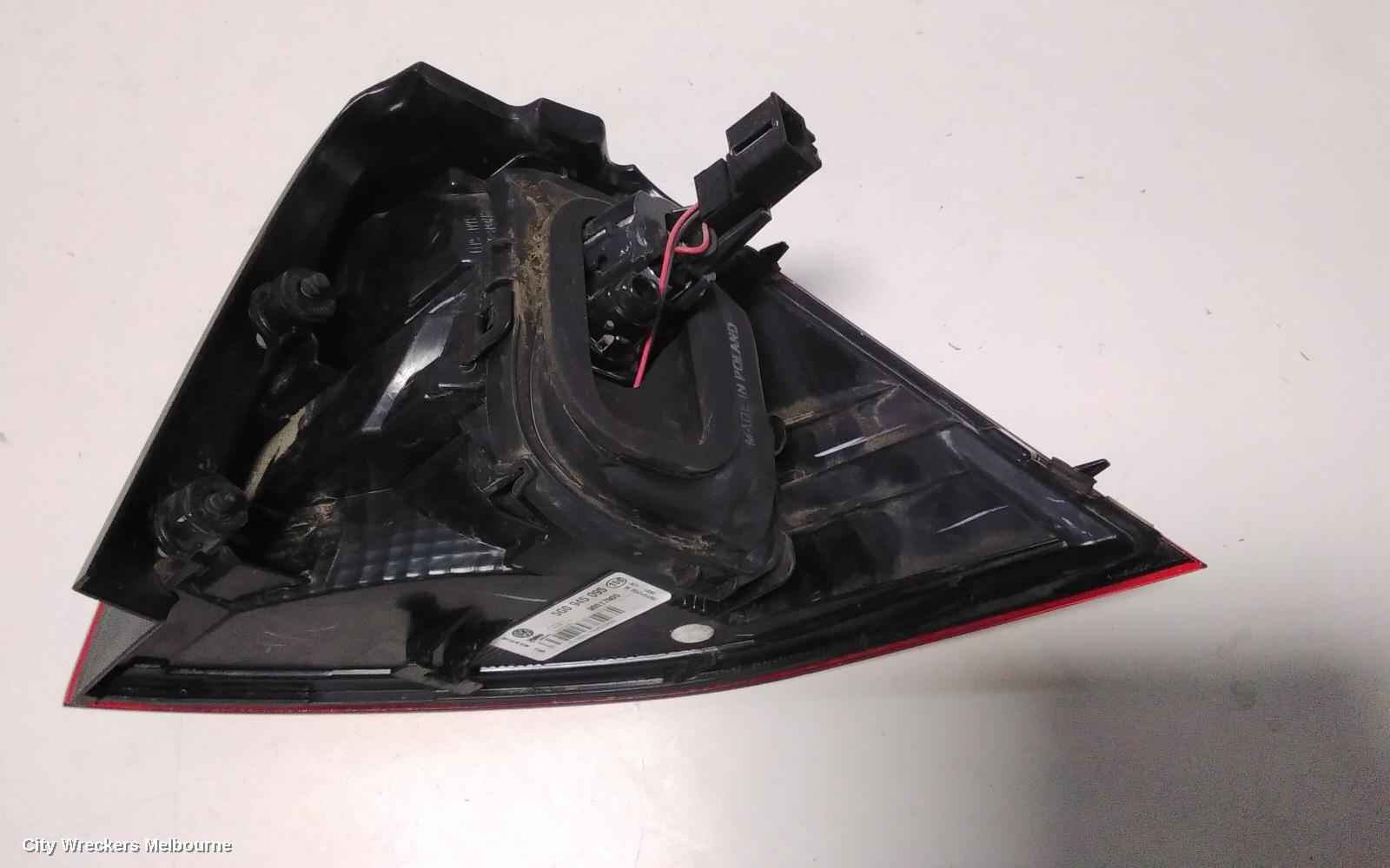VOLKSWAGEN GOLF LEFT TAILLIGHT, GEN 7, HATCH, STANDARD, NON LED TYPE, 03/2013 - 03/2017