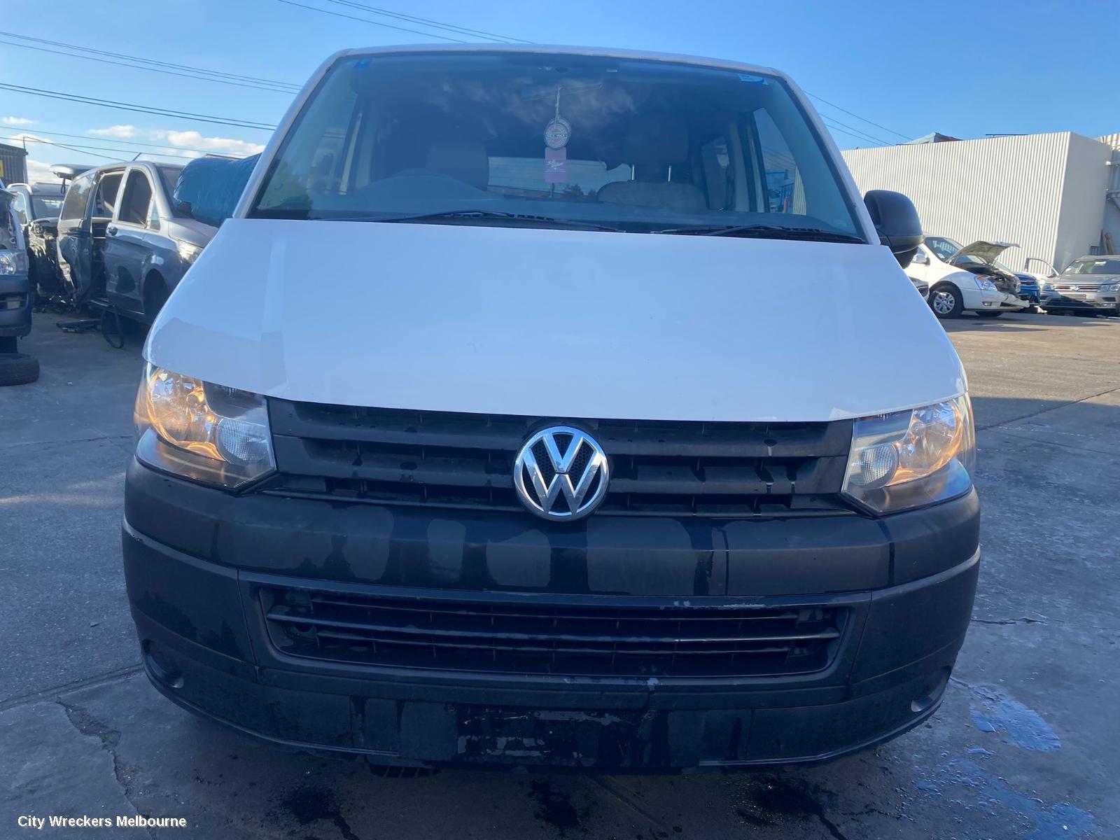 VOLKSWAGEN TRANSPORTER RIGHT GUARD, T5, 08/2004 - 06/2015