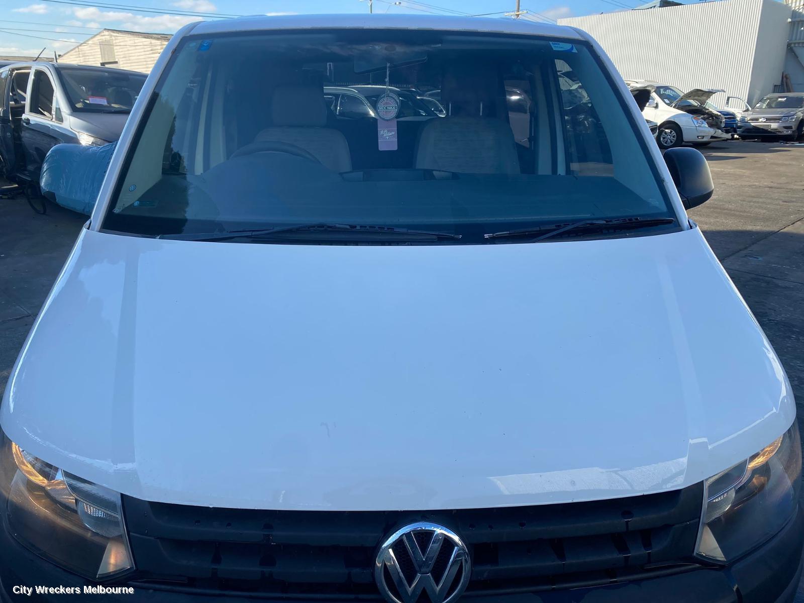 VOLKSWAGEN TRANSPORTER RIGHT GUARD, T5, 08/2004 - 06/2015