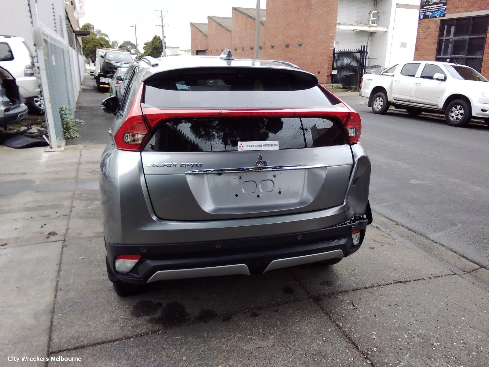 SUZUKI SX4 LEFT TAILLIGHT, HATCH, 02/2007 - 01/2014