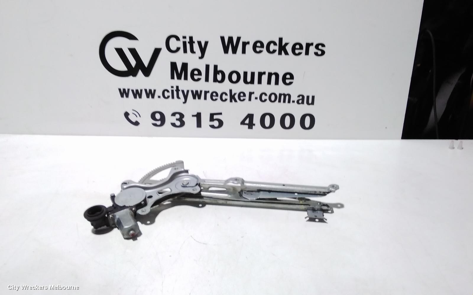 TOYOTA HIACE LEFT FRONT WINDOW REG/MOTOR, DOOR REG AND MOTOR ASSY, TRH/KDH, 03/2005 - 04/2019
