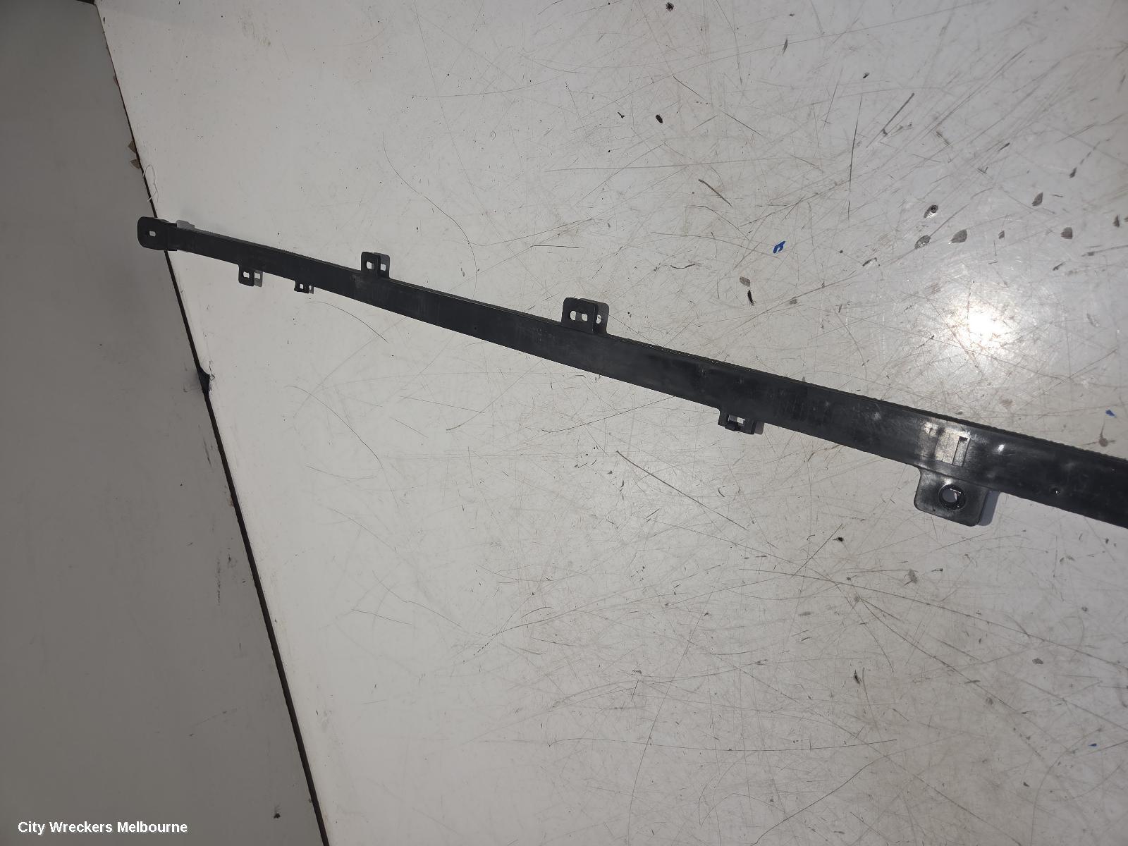 KIA STINGER, CK, 06/2017 - 04/2023, 66970-J5500 - PEDESTRIAN PROTECTION SENSOR: 148592
