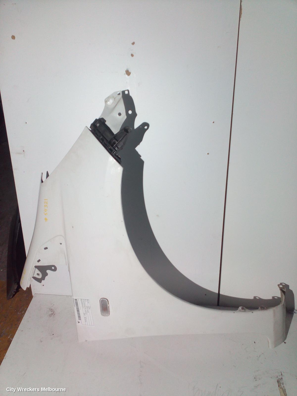 HONDA JAZZ RIGHT GUARD, GE, W/ INDICATOR TYPE, 09/2008 - 04/2011