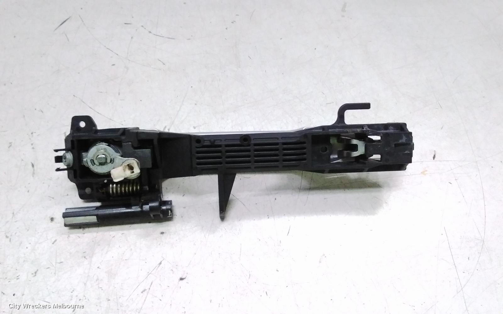 SUBARU FORESTER DOOR HANDLE, OUTER, RH FRONT/RH REAR, COLOUR CODED, SH, 03/2008 - 08/2012