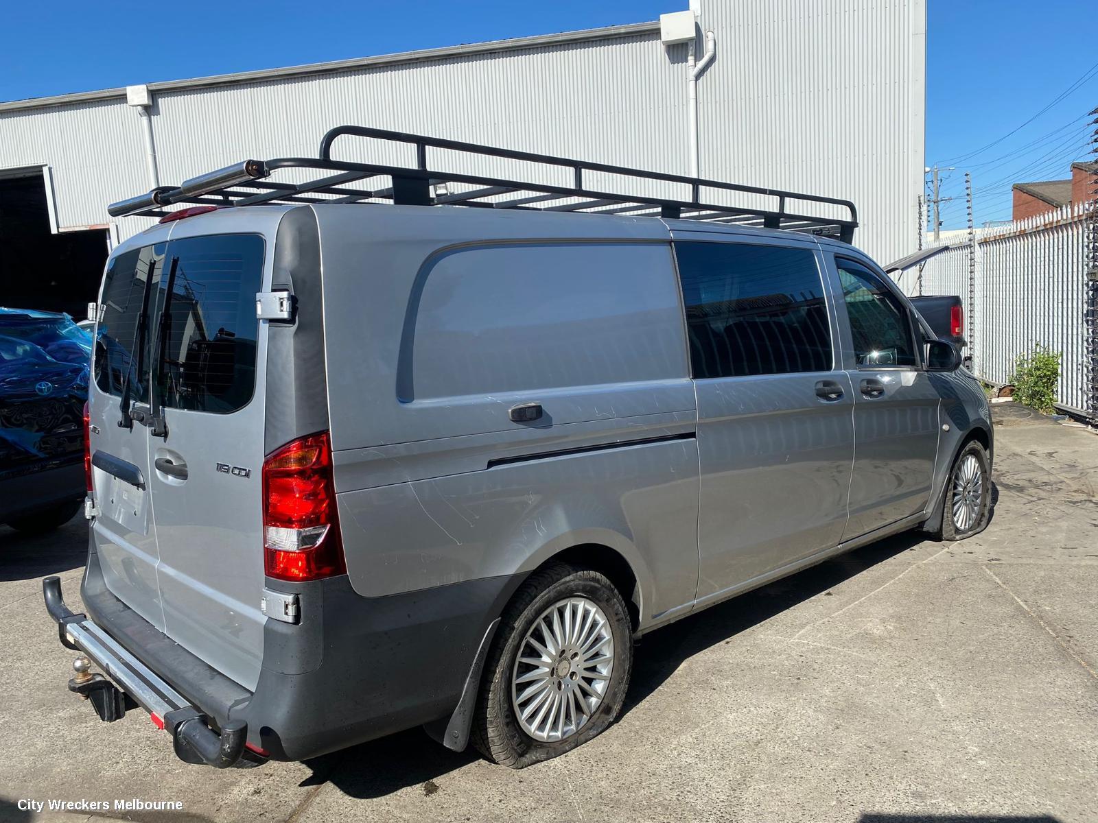 MERCEDES VITO LEFT FRONT WINDOW REG/MOTOR, 447, 03/2015 ONWARDS