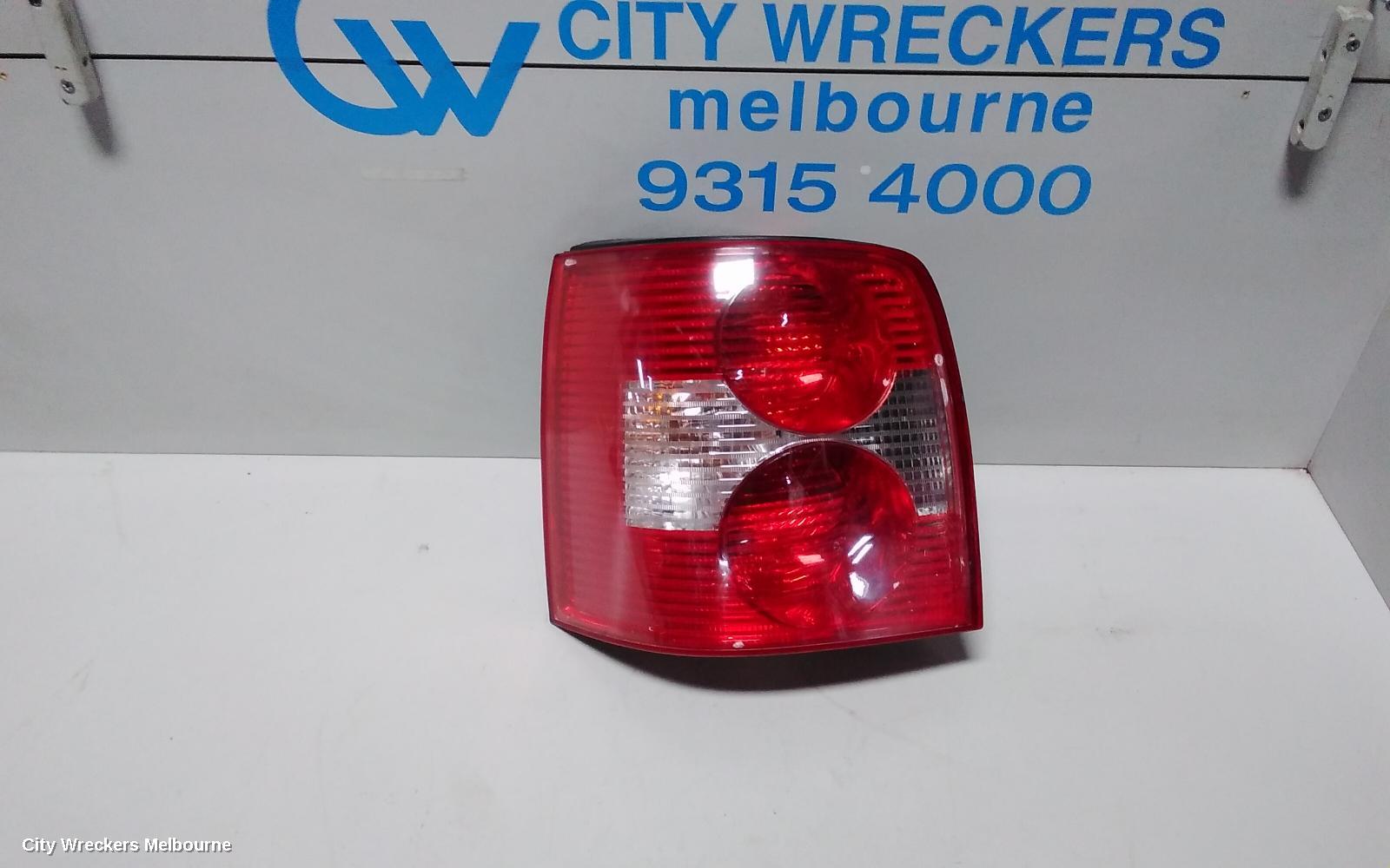VOLKSWAGEN PASSAT LEFT TAILLIGHT, 3B/GP, WAGON, 02/2001 - 11/2005