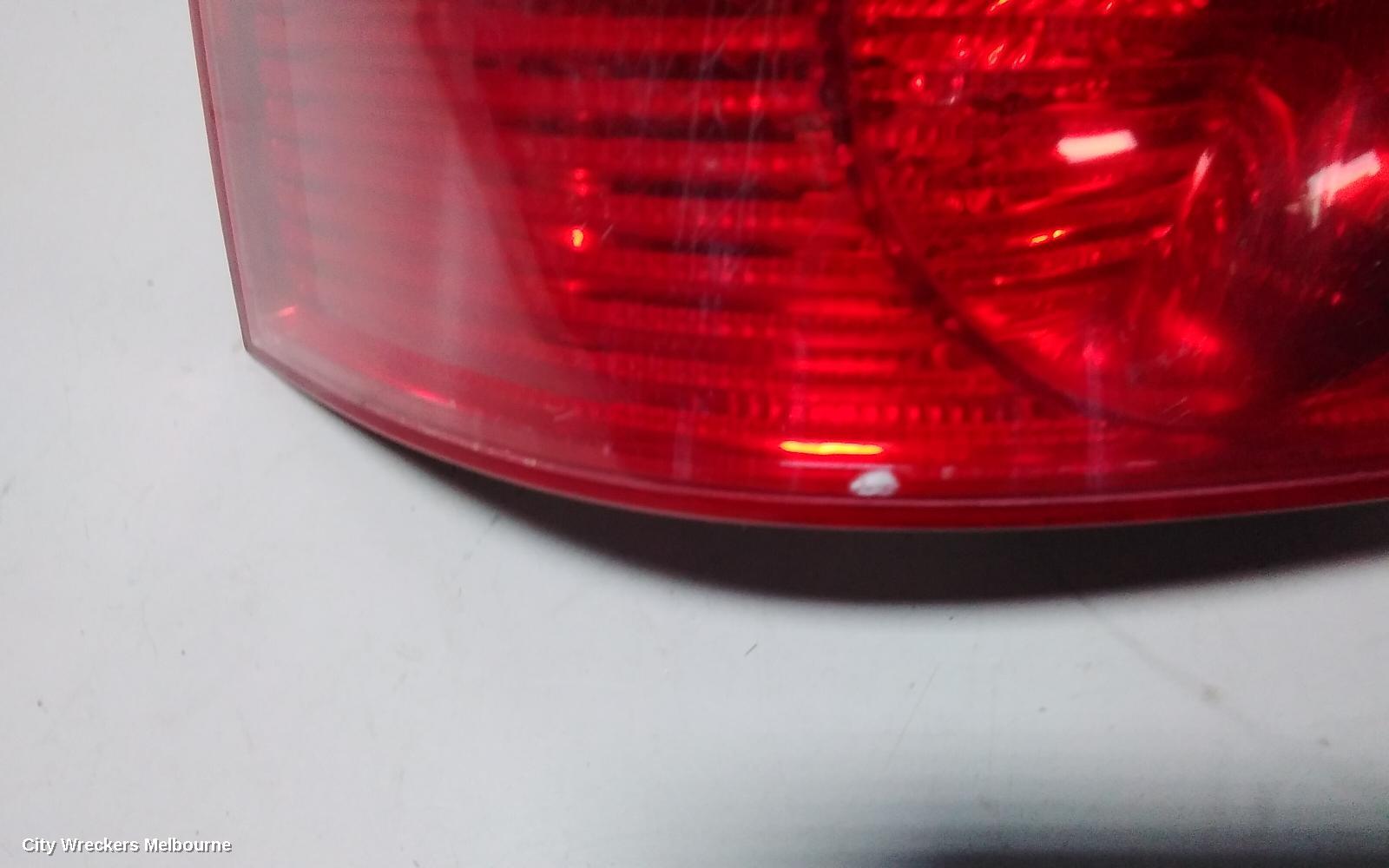 VOLKSWAGEN PASSAT LEFT TAILLIGHT, 3B/GP, WAGON, 02/2001 - 11/2005