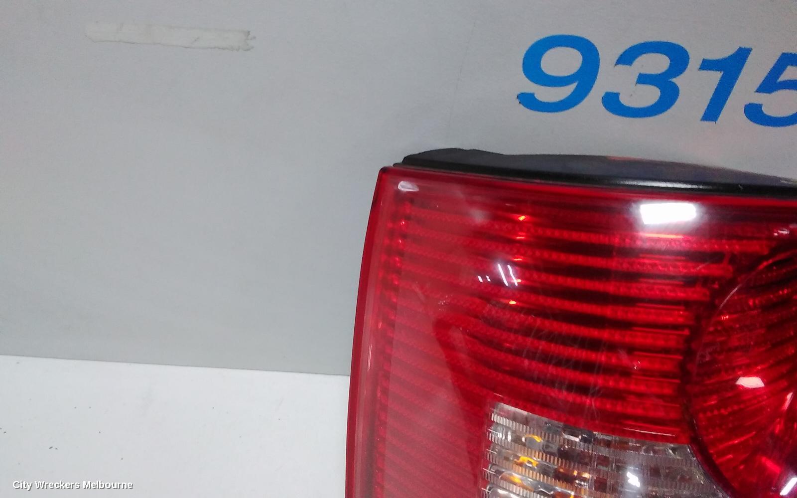 VOLKSWAGEN PASSAT LEFT TAILLIGHT, 3B/GP, WAGON, 02/2001 - 11/2005
