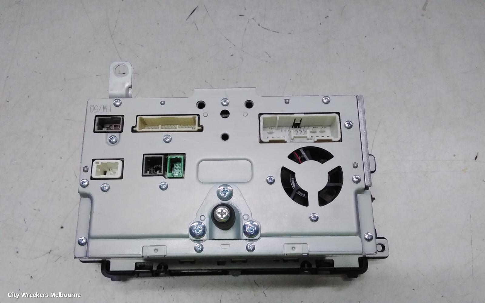 MAZDA CX9 RADIO/CD/DVD/SAT/TV, DISPLAY UNIT, 5.8IN NON SAT NAV TYPE, 10/2012 - 12/2015