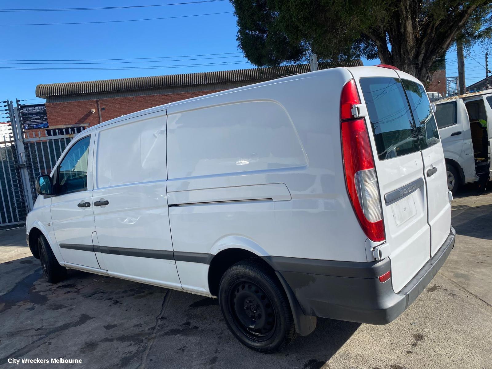 MERCEDES VITO RIGHT GUARD, 639, 04/2004 - 01/2011