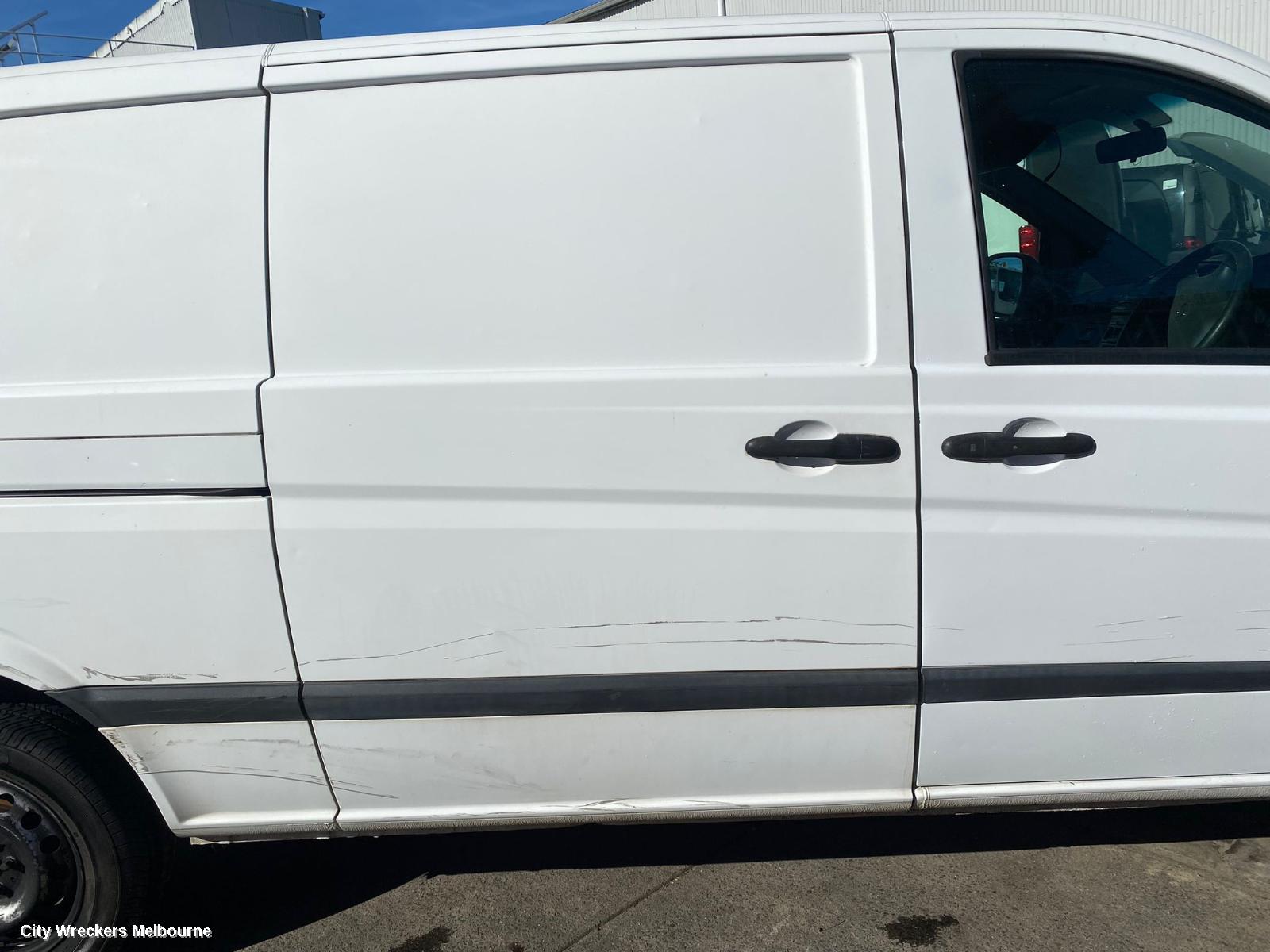 MERCEDES VITO RIGHT GUARD, 639, 04/2004 - 01/2011