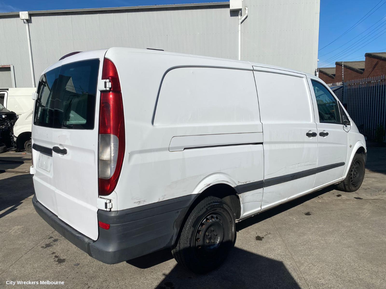 MERCEDES VITO RIGHT GUARD, 639, 04/2004 - 01/2011