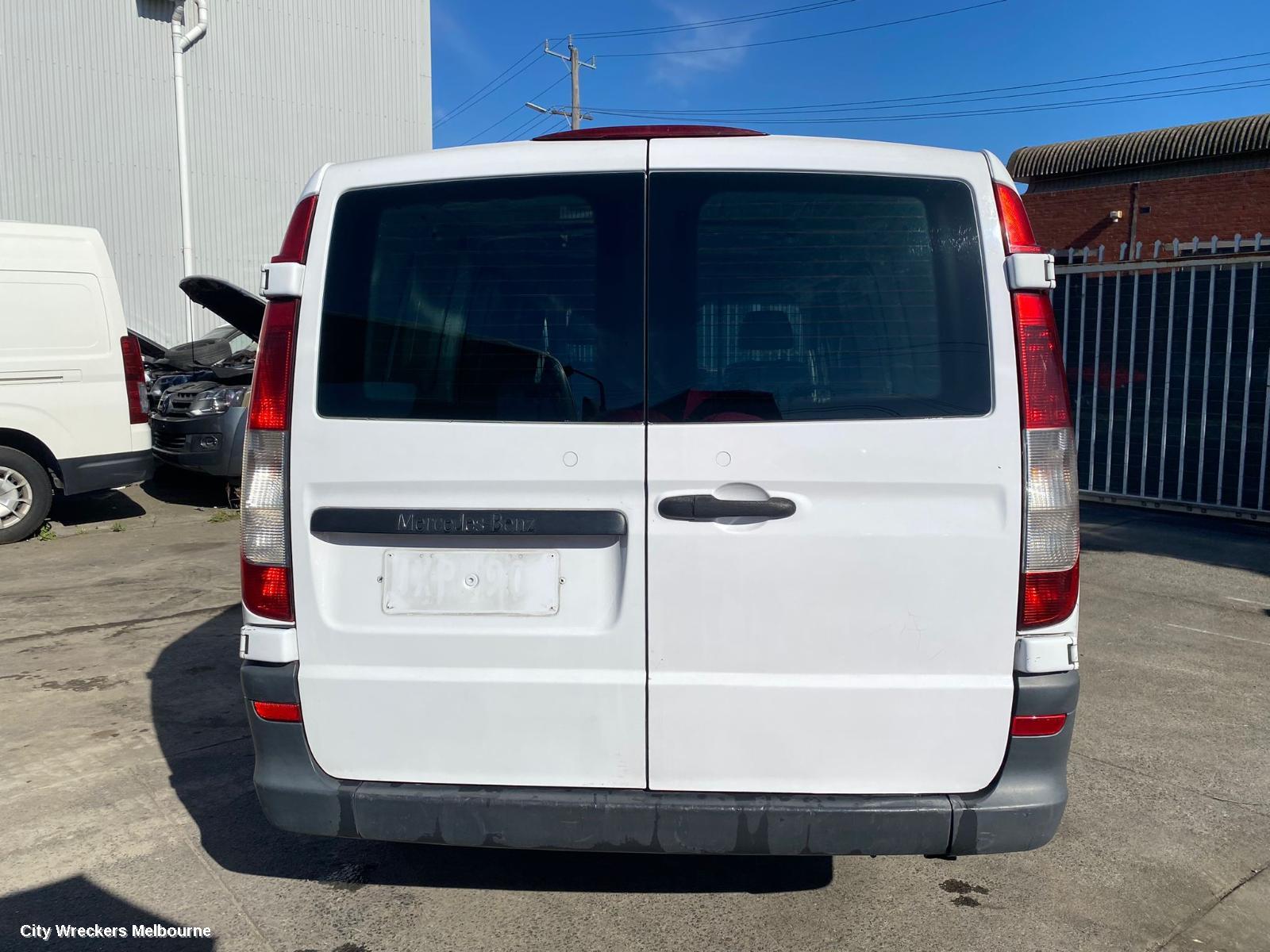 MERCEDES VITO RIGHT GUARD, 639, 04/2004 - 01/2011