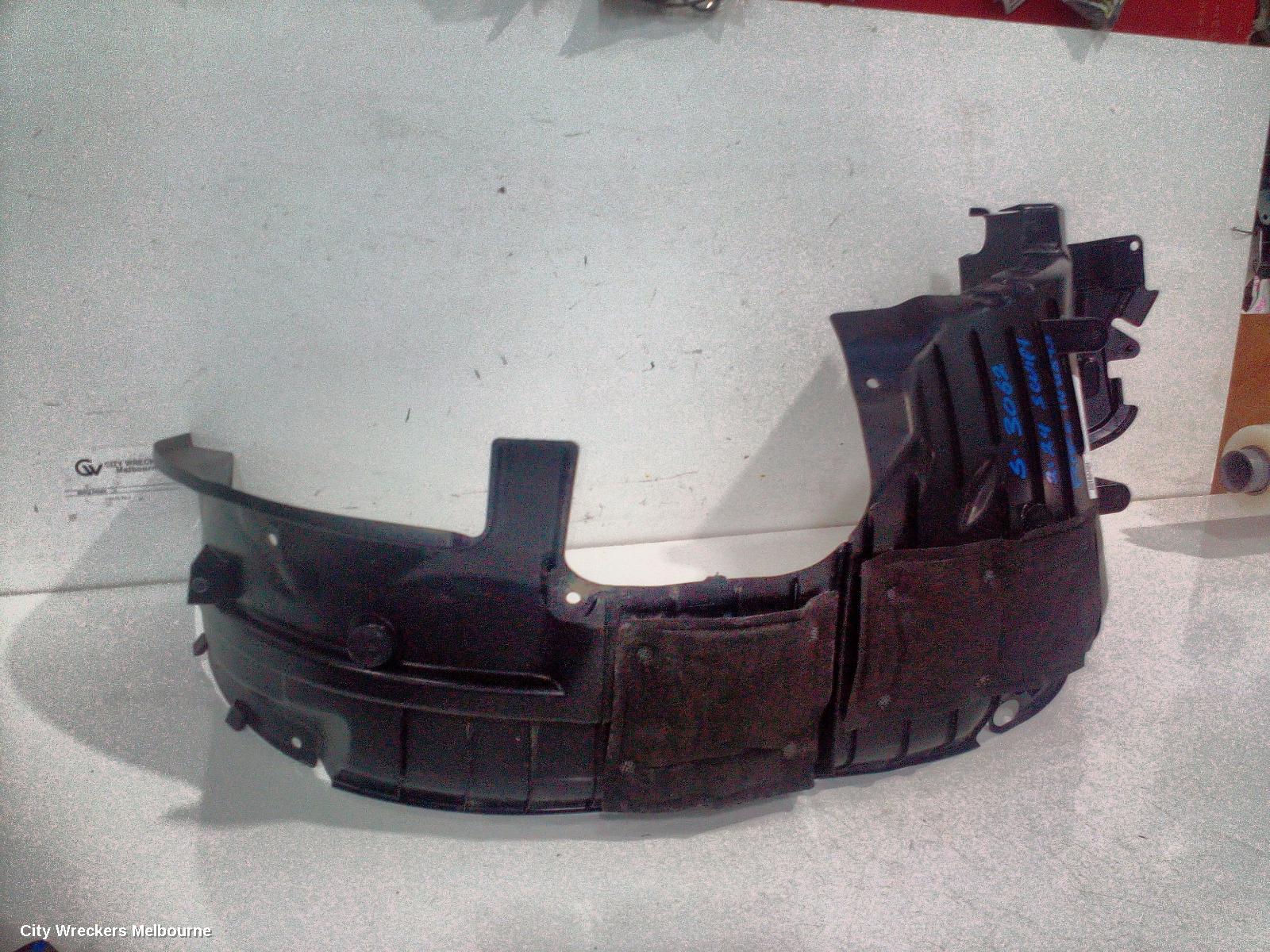 SUZUKI SWIFT RIGHT GUARD LINER, UZ, FRONT, 12/2023 ONWARDS