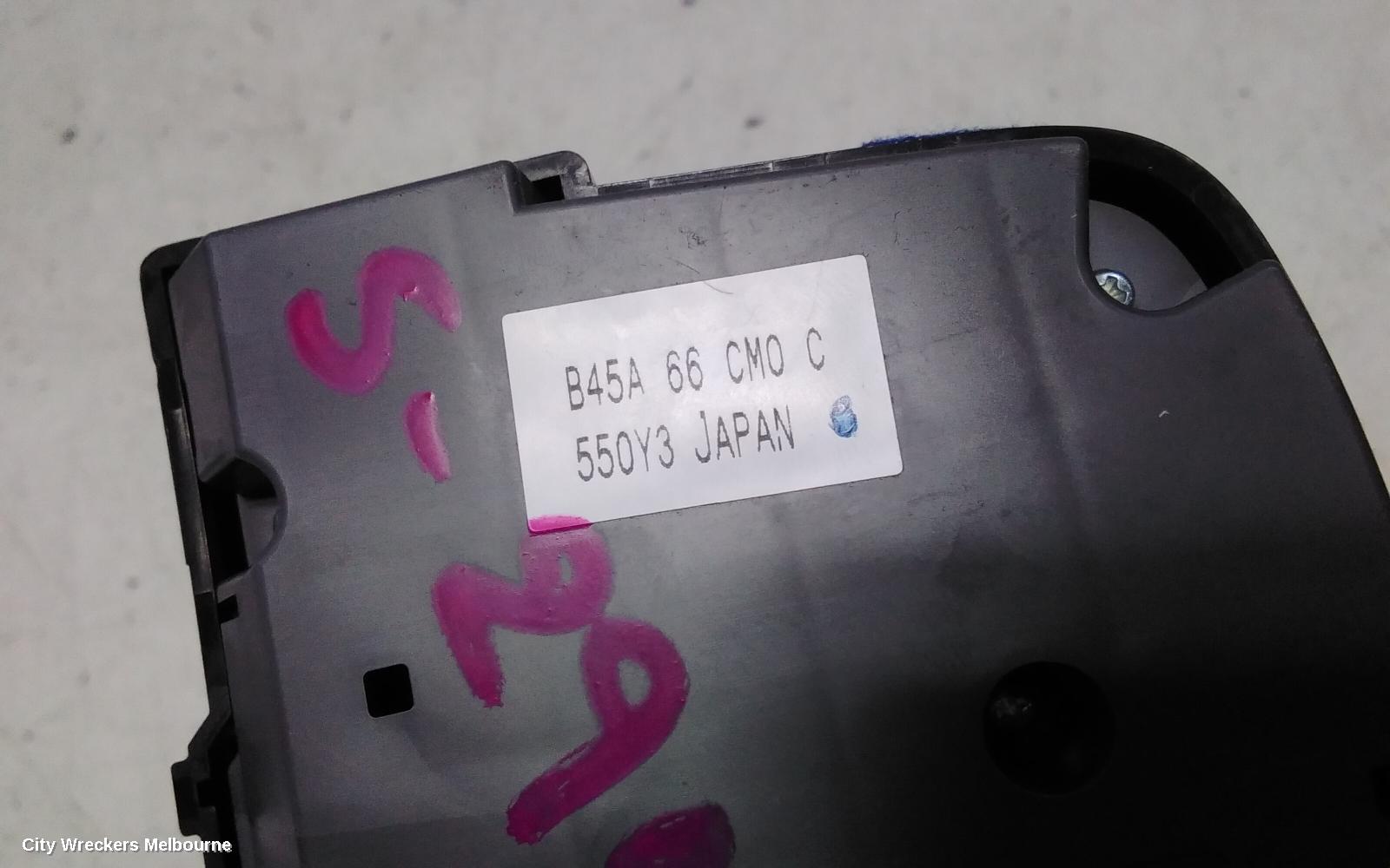 MAZDA 3, BN, 05/2016 - 02/2019, MAZDA 3 AUXILIARY USP PORT  ~ 904532410346: 148899