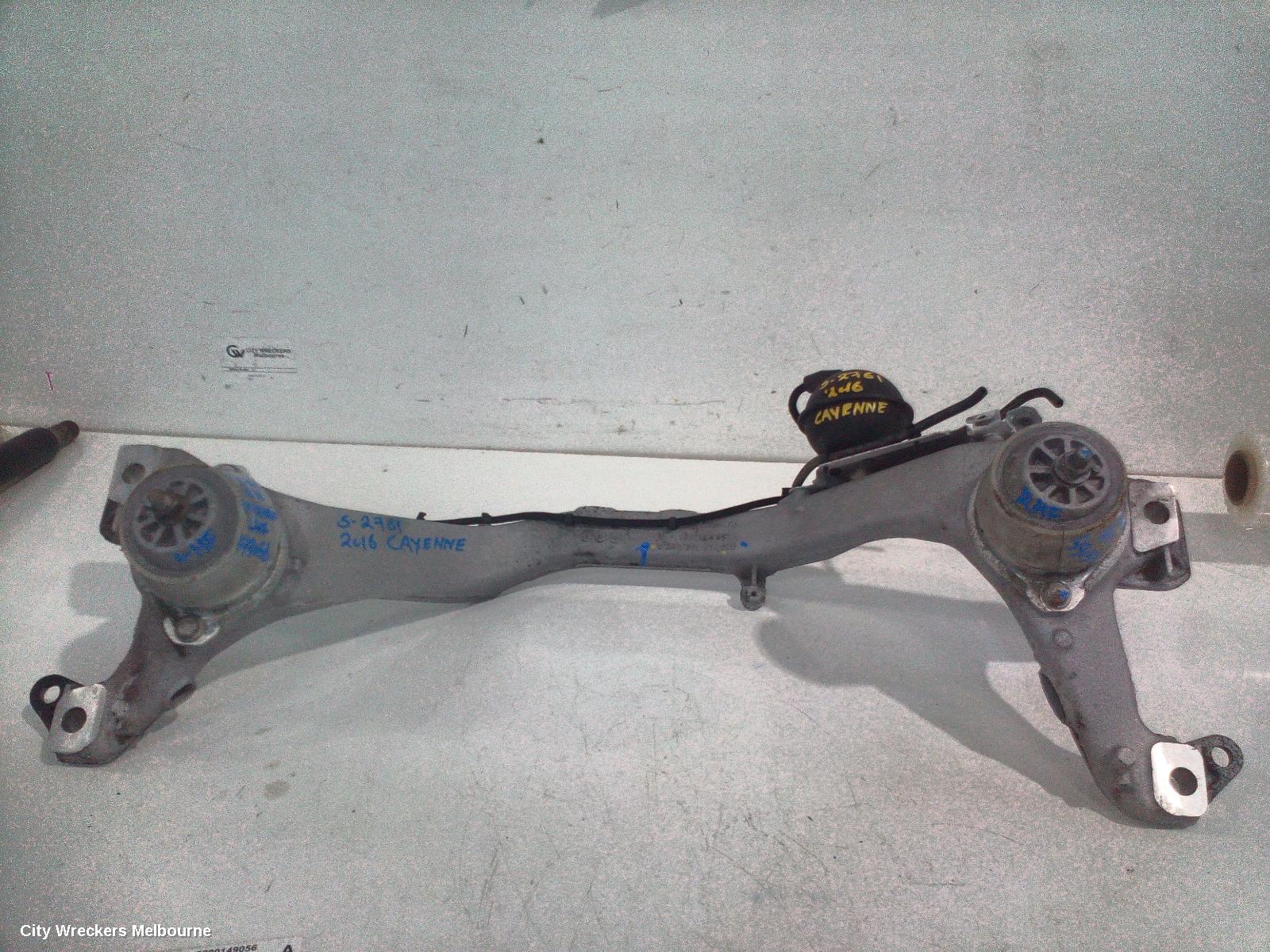 PORSCHE CAYENNE MOUNT, ENGINE MOUNT (LH SIDE), DIESEL, 3.0, TURBO, 92A, CVV/CVVA CODE, 11/2014 - 04/2018