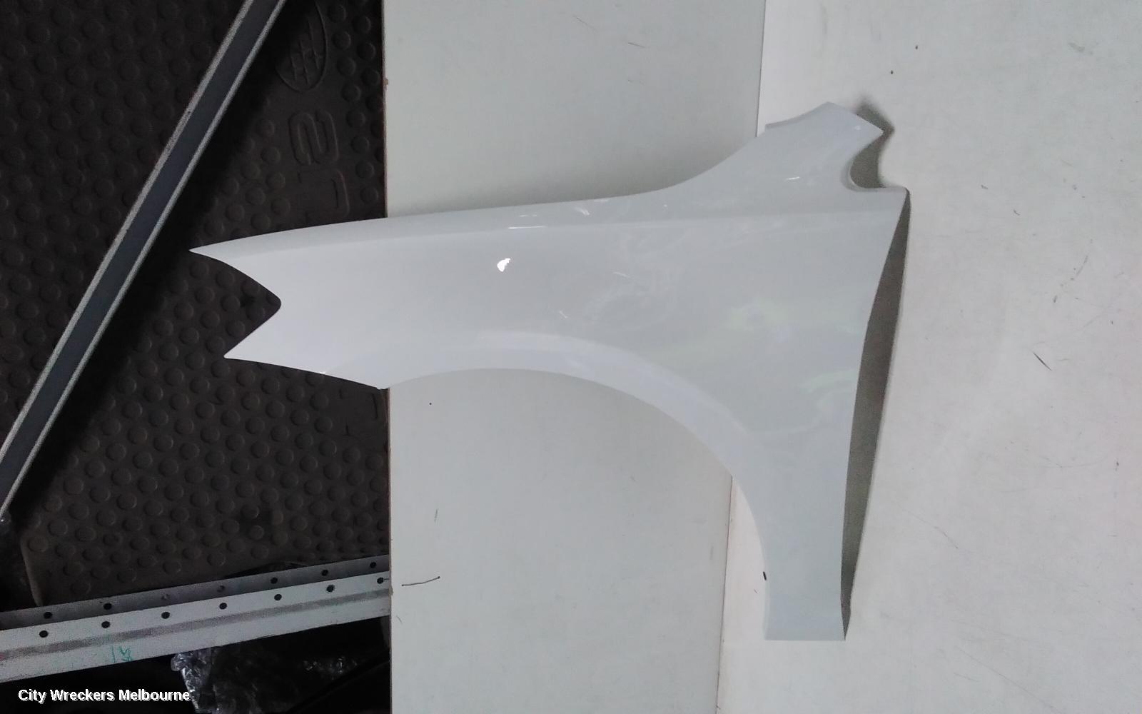 VOLKSWAGEN GOLF LEFT GUARD, GEN 7, 03/2017 - 08/2020