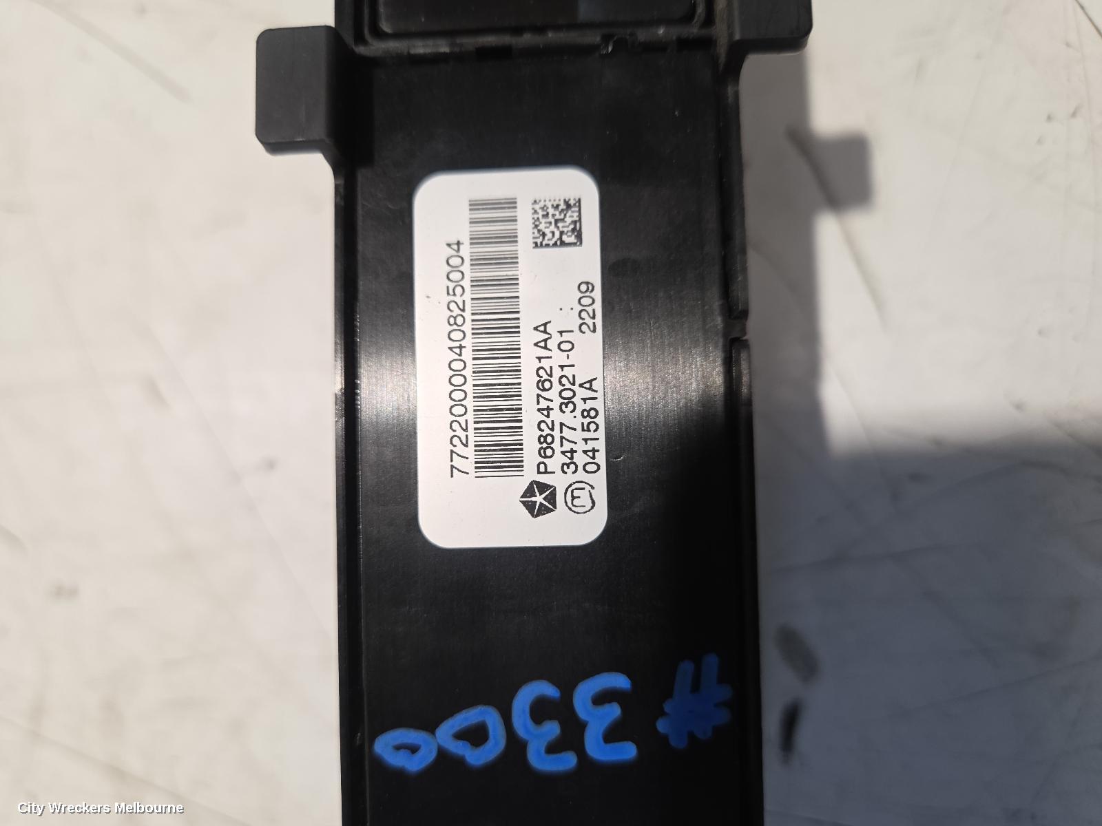 RAM 1500, DS, 01/2016 - 12/2023, DASHBOARD INSTRUMENT PANEL CENTER CONTROL P68247621AA: 149197