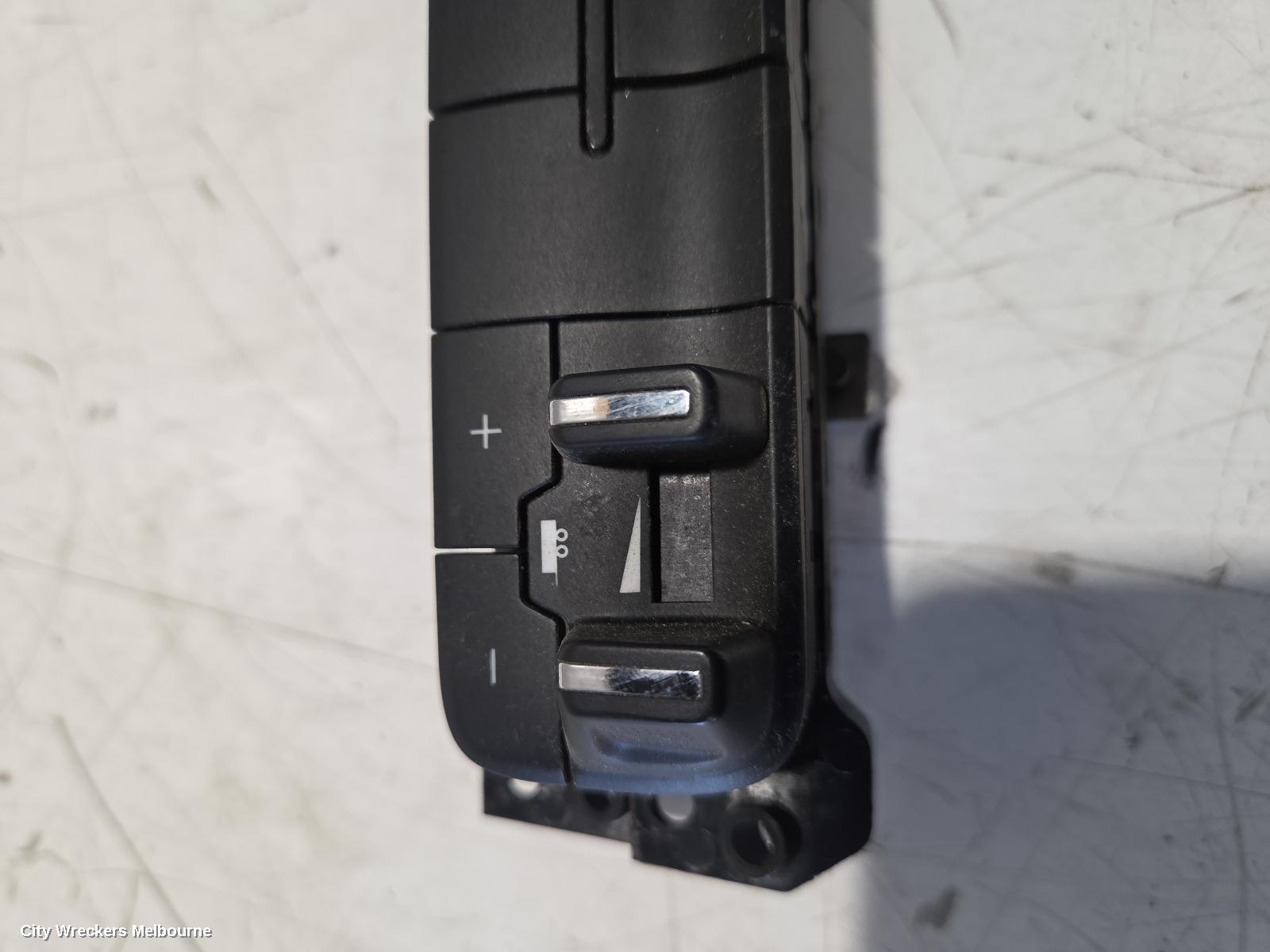 RAM 1500, DS, 01/2016 - 12/2023, DASHBOARD INSTRUMENT PANEL CENTER CONTROL P68247621AA: 149197