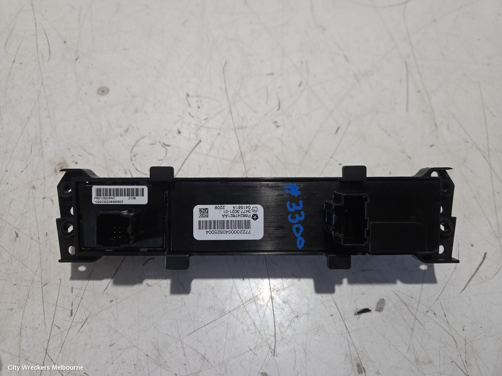 RAM 1500, DS, 01/2016 - 12/2023, DASHBOARD INSTRUMENT PANEL CENTER CONTROL P68247621AA: 149197