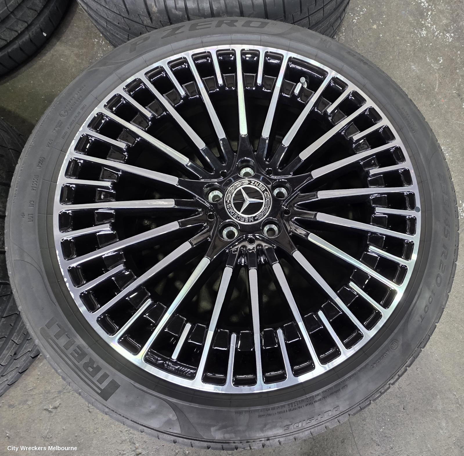 MERCEDES EQA WHEEL MAG, H243, FACTORY, 20X8.5IN, MULTISPOKE, BI-COLOUR, 01/2021 ONWARDS
