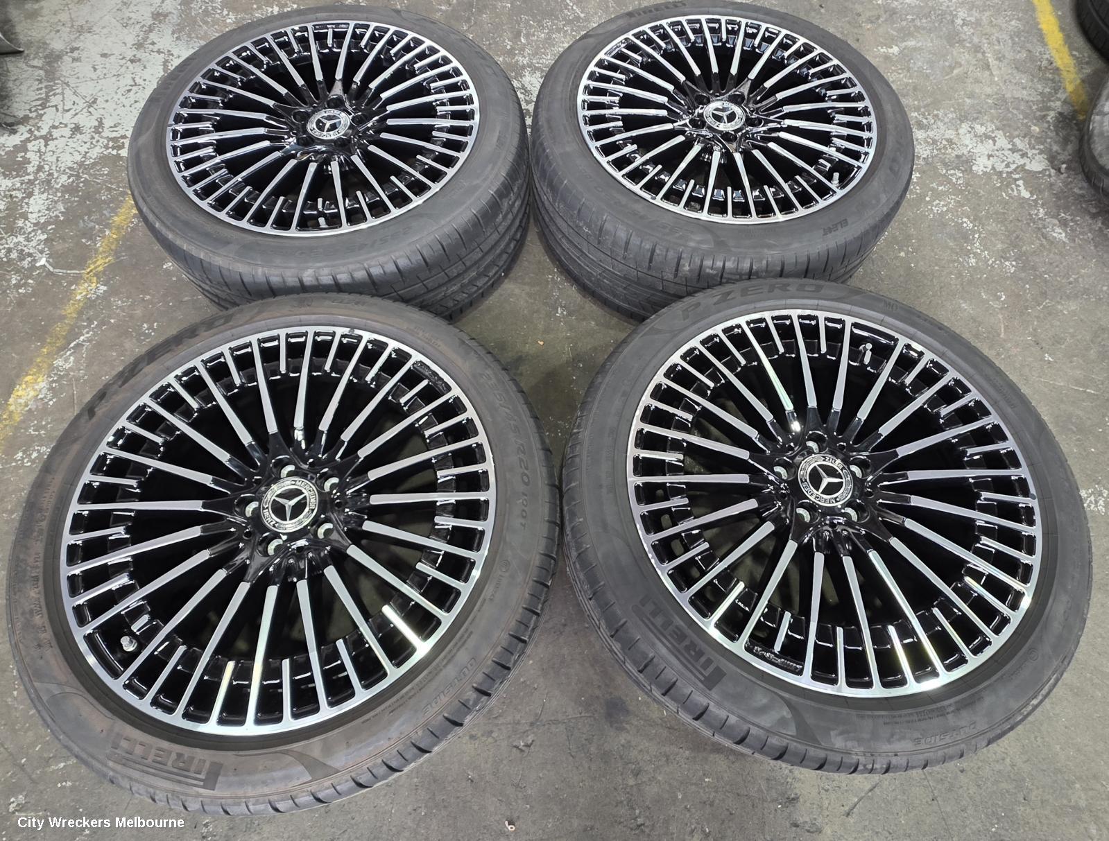 MERCEDES EQA WHEEL MAG, H243, FACTORY, 20X8.5IN, MULTISPOKE, BI-COLOUR, 01/2021 ONWARDS