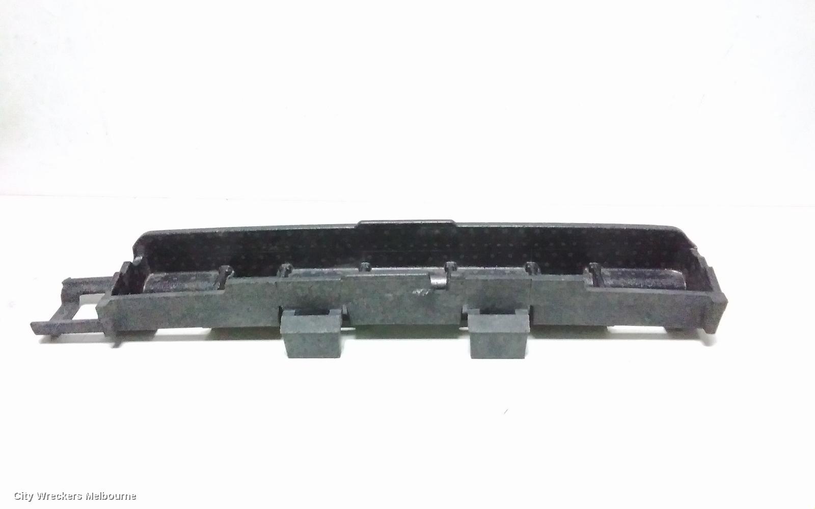 VOLKSWAGEN CRAFTER F/BAR REINFORC/BRACK, ENERGY ABSORBER, SY1, 08/2017 ONWARDS