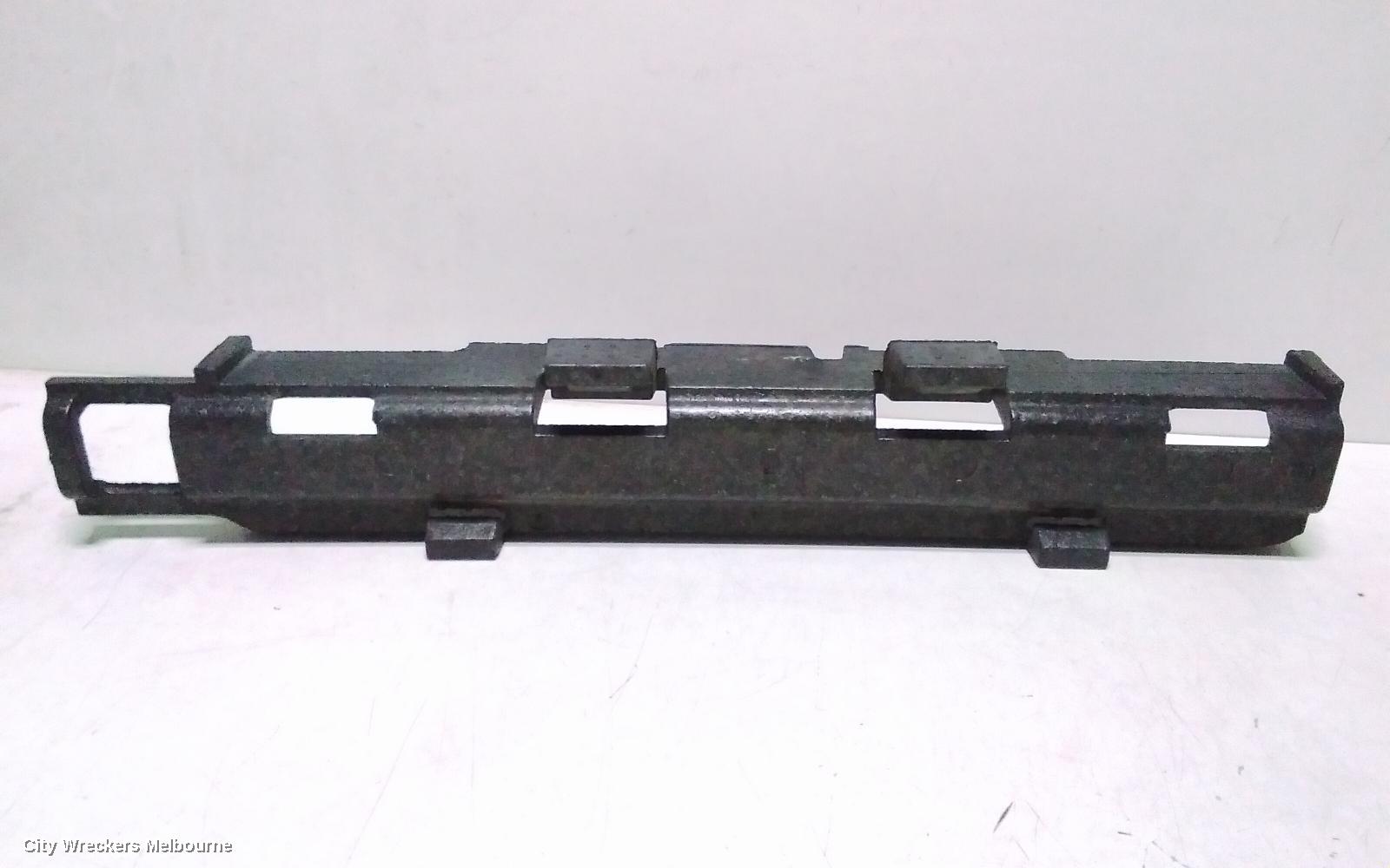 VOLKSWAGEN CRAFTER F/BAR REINFORC/BRACK, ENERGY ABSORBER, SY1, 08/2017 ONWARDS