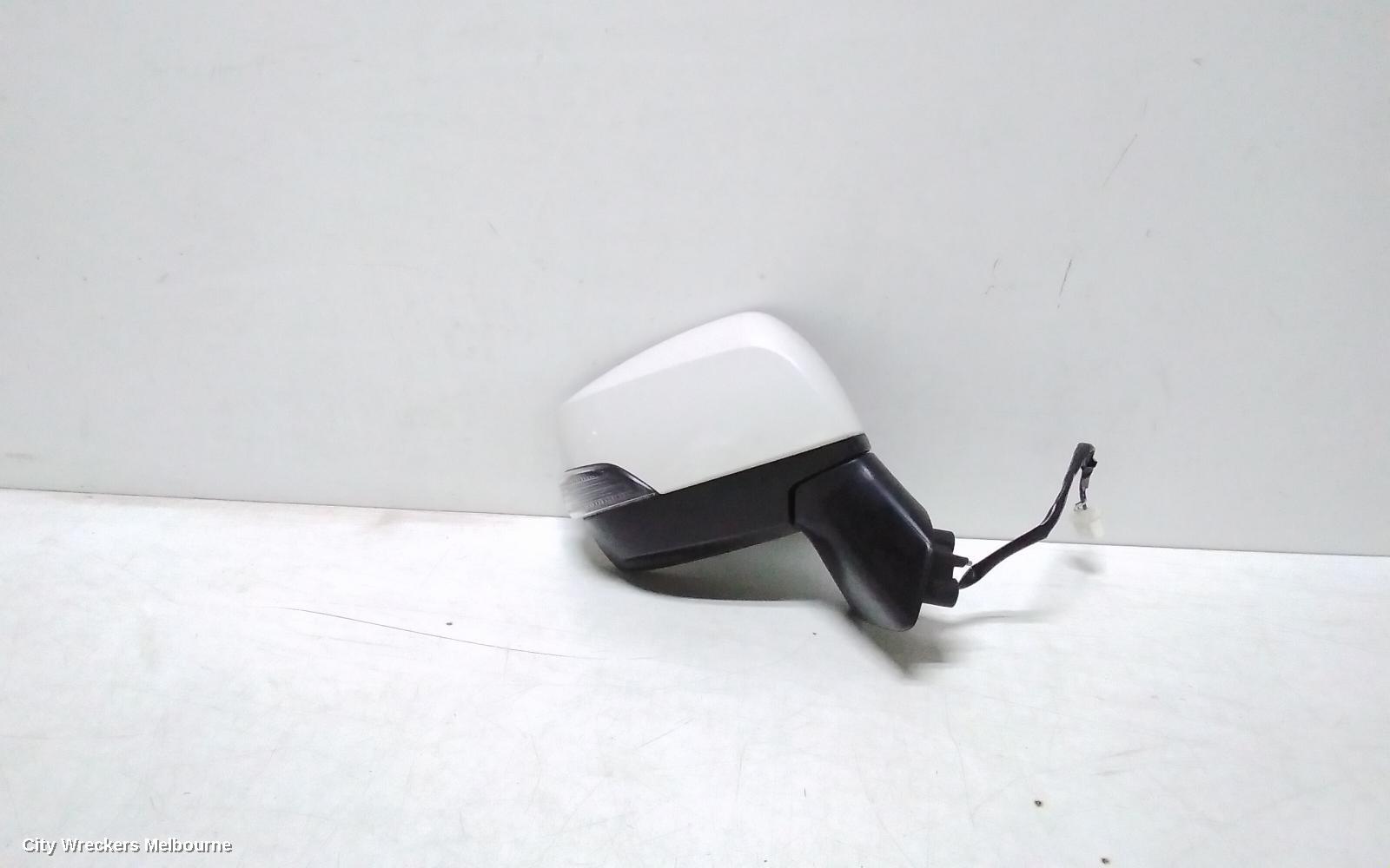 SUBARU OUTBACK RIGHT DOOR MIRROR, 6TH GEN, MANUAL FOLD, NON BLIND SPOT TYPE, 08/2014 - 02/2016