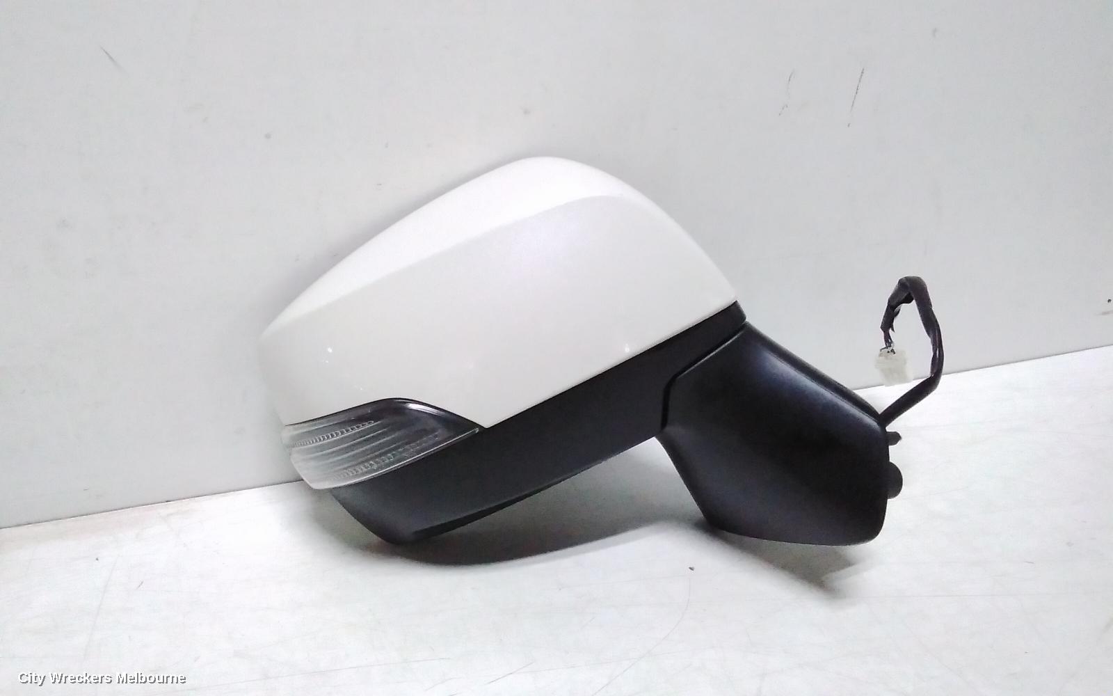 SUBARU OUTBACK RIGHT DOOR MIRROR, 6TH GEN, MANUAL FOLD, NON BLIND SPOT TYPE, 08/2014 - 02/2016