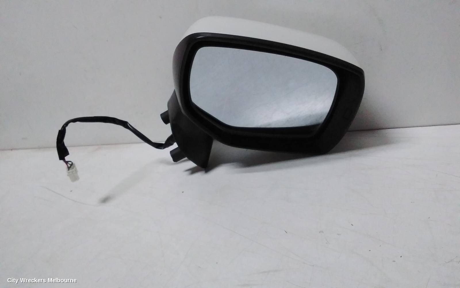 SUBARU OUTBACK RIGHT DOOR MIRROR, 6TH GEN, MANUAL FOLD, NON BLIND SPOT TYPE, 08/2014 - 02/2016