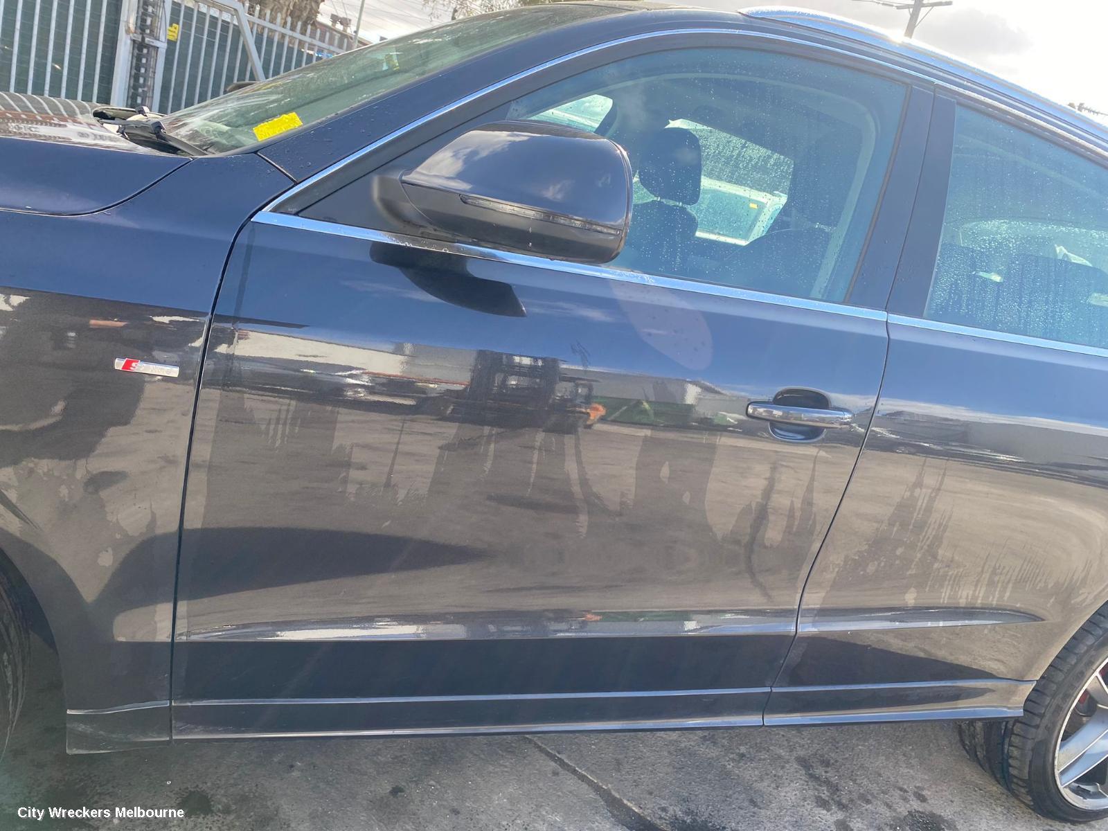 AUDI Q5 LEFT FRONT DOOR, 8R, 03/2009 - 08/2013