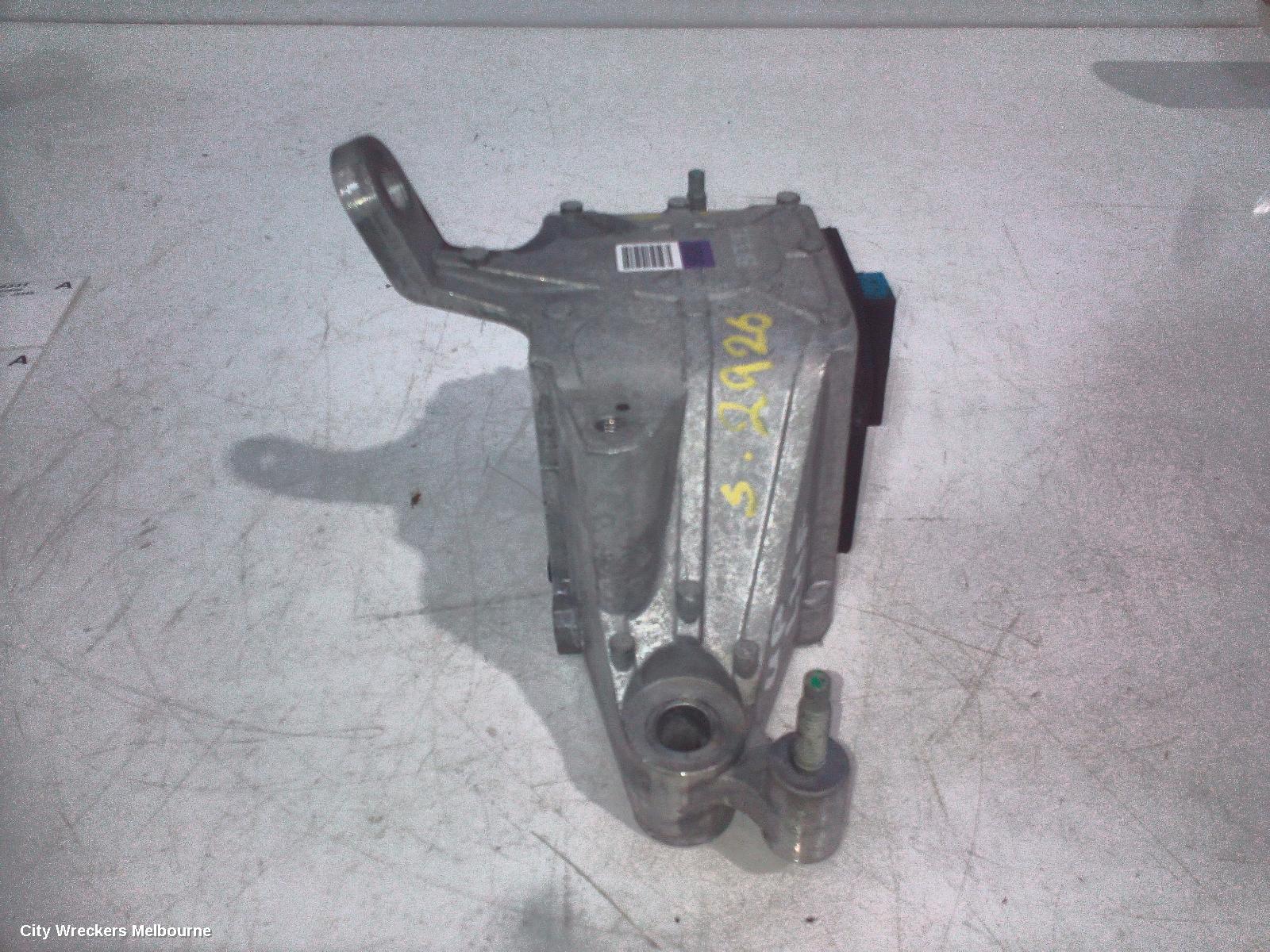 HYUNDAI TUCSON MOUNT, NX4, 02/2021 ONWARDS