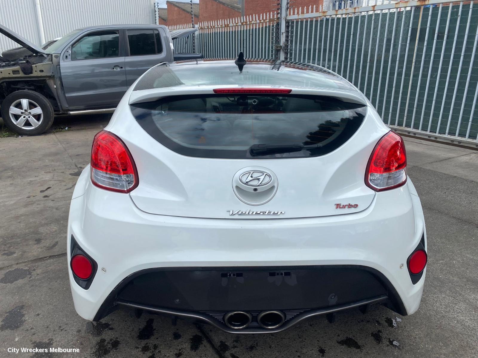 HYUNDAI VELOSTER LEFT HEADLAMP, FS, VELOSTER+ TYPE, 12/2011 - 02/2018