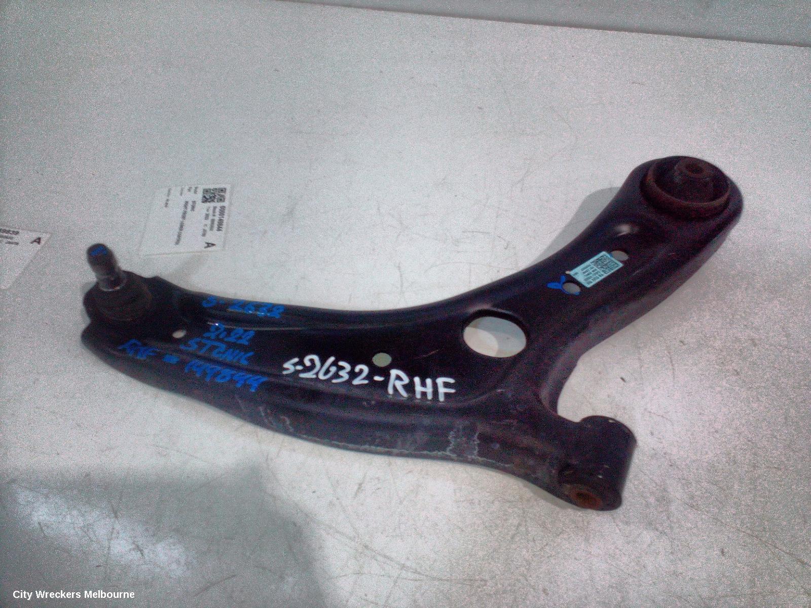 KIA STONIC RIGHT FRONT LOWER CONTROL ARM, YB, 08/2020 ONWARDS
