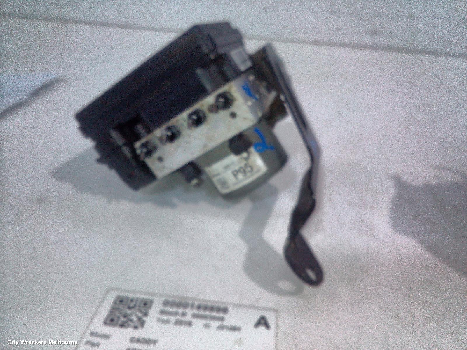 VOLKSWAGEN CADDY ABS PUMP/MODULATOR, 2KN, P/N 7E0614517L, 12/2015 - 02/2021